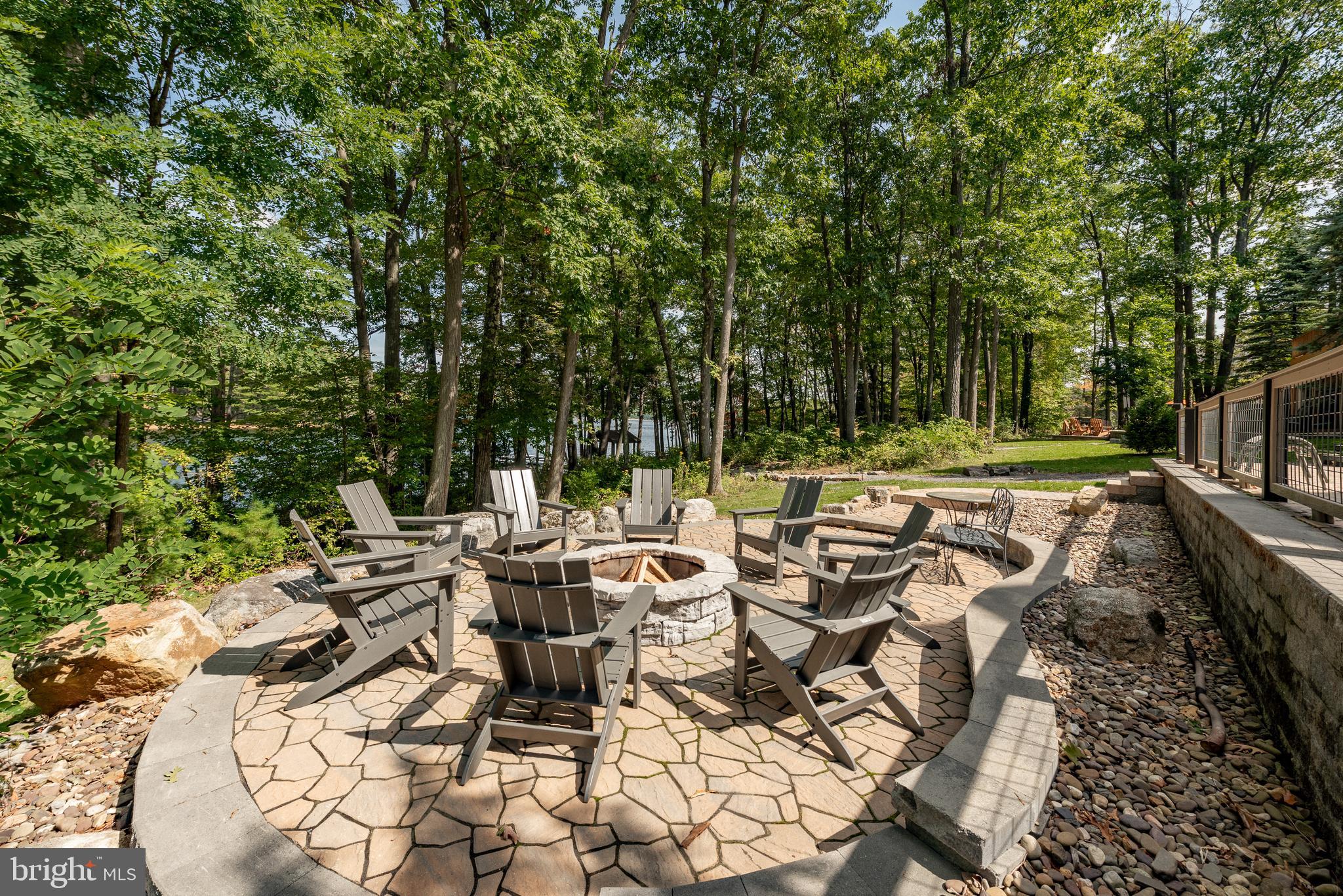 ALPINE VILLAGE - Residential