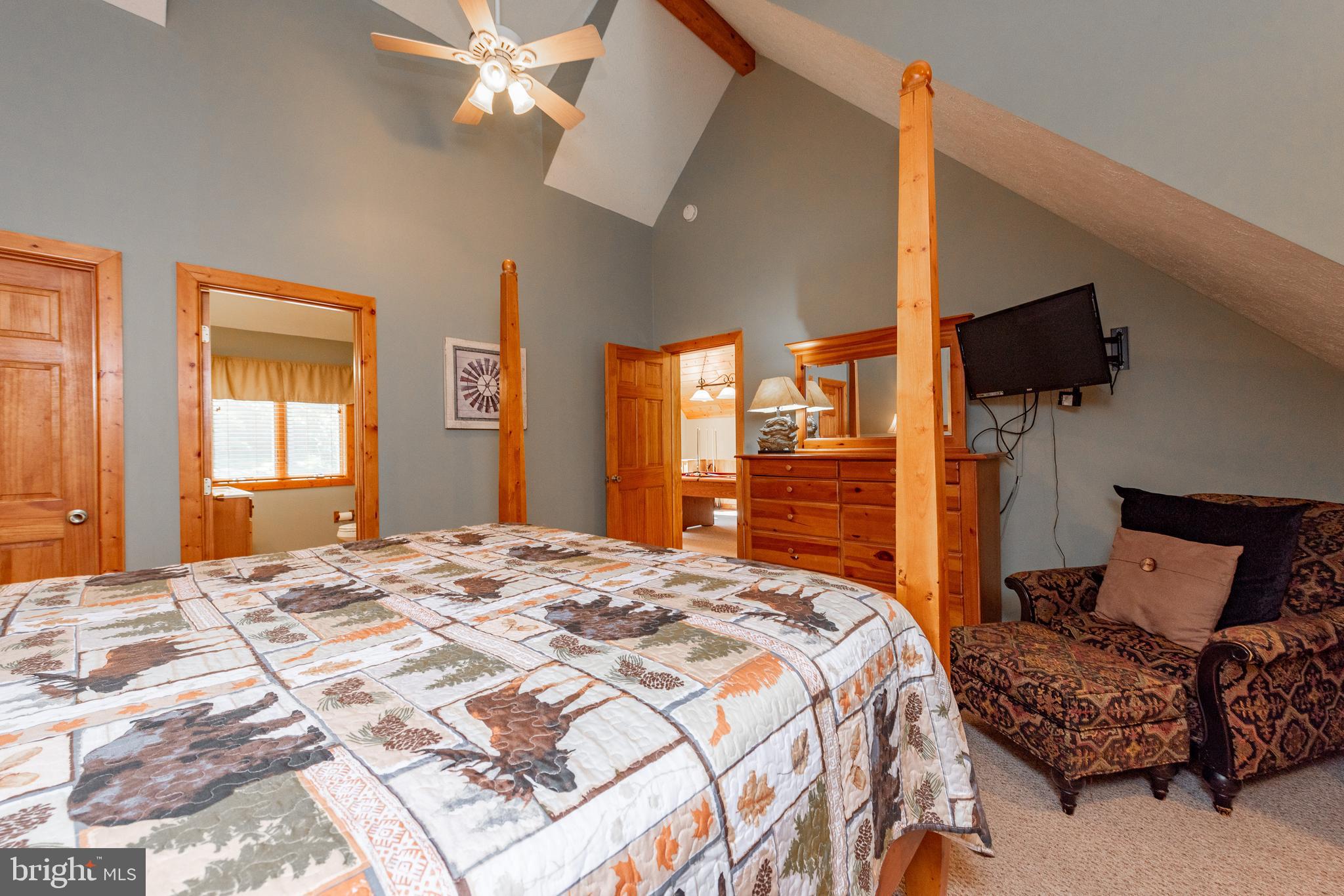 ALPINE VILLAGE - Residential