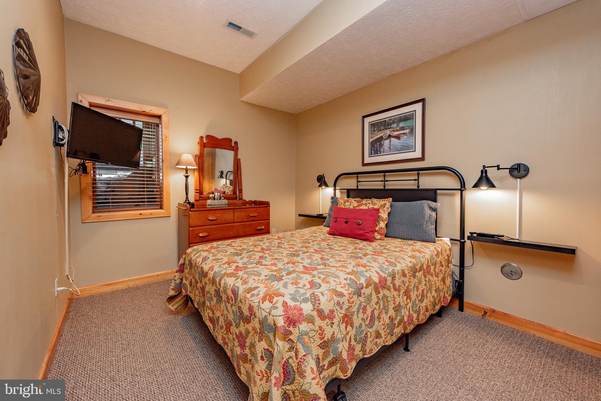 ALPINE VILLAGE - Residential