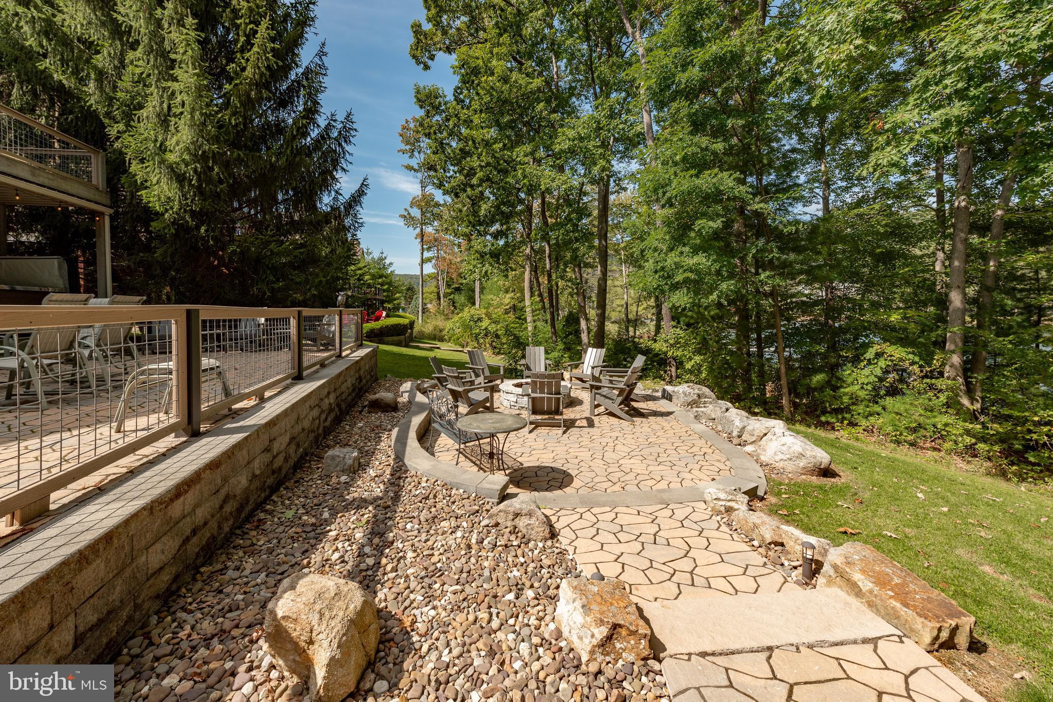 ALPINE VILLAGE - Residential