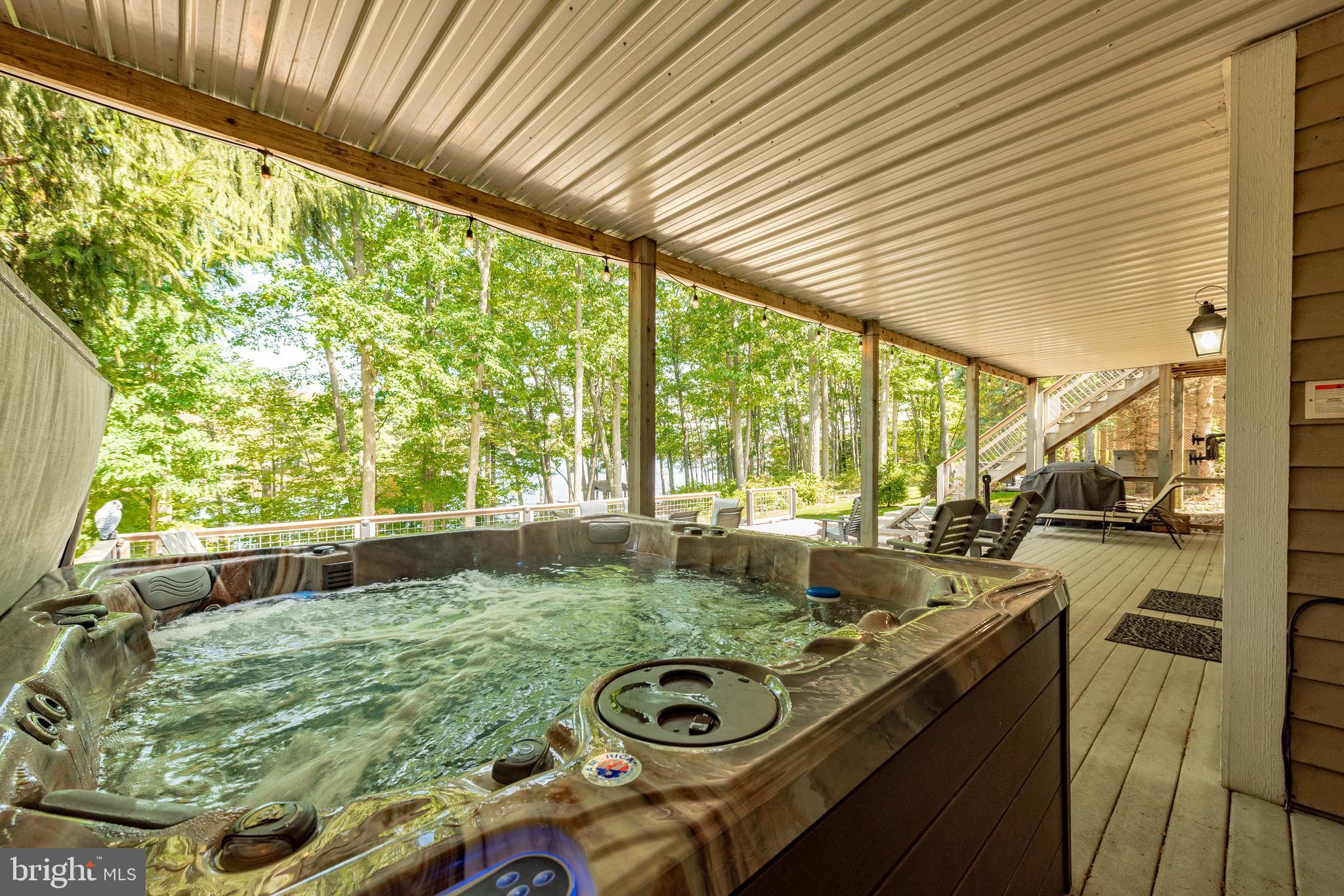 ALPINE VILLAGE - Residential