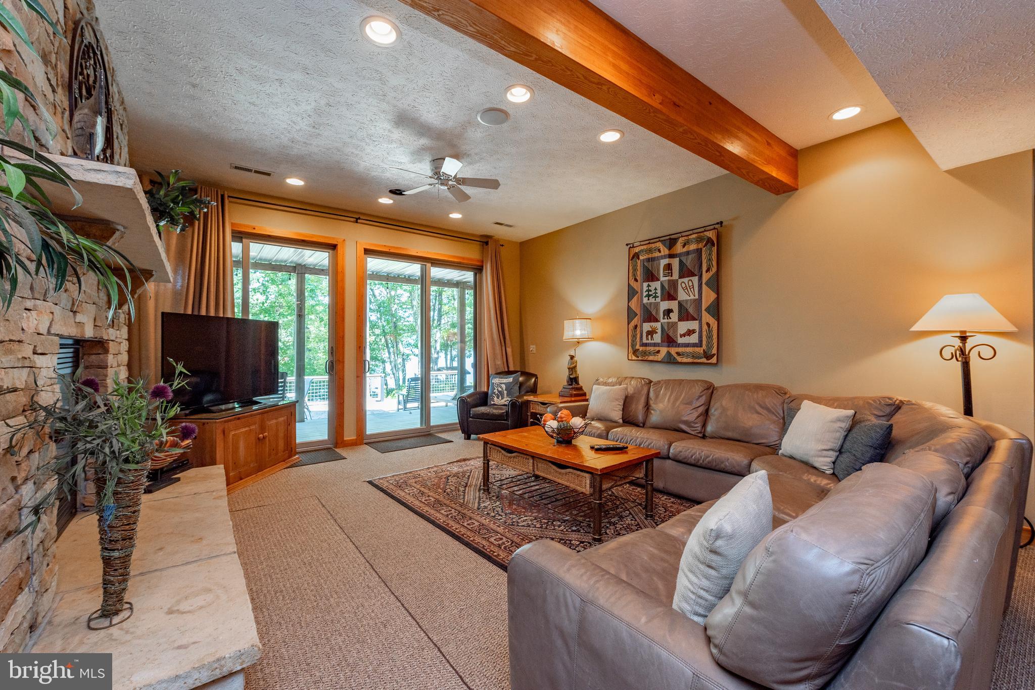 ALPINE VILLAGE - Residential