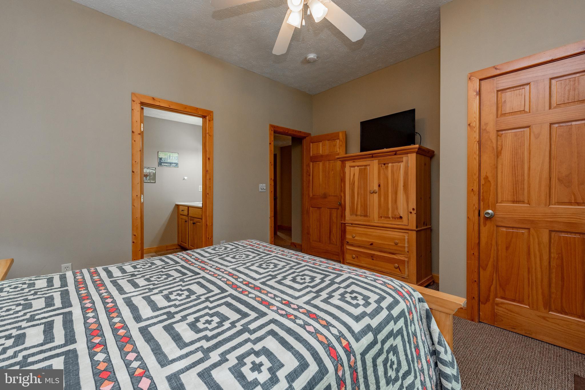 ALPINE VILLAGE - Residential