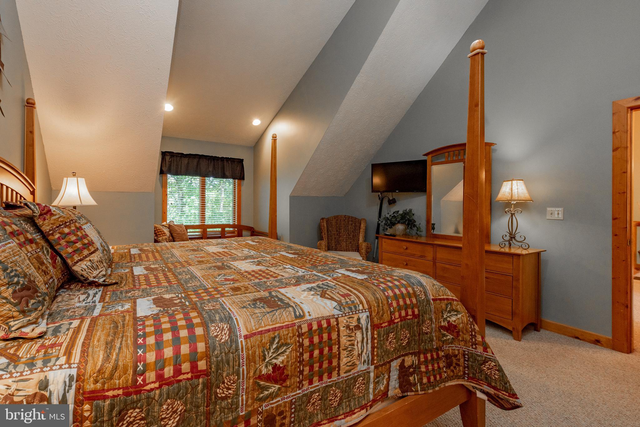 ALPINE VILLAGE - Residential