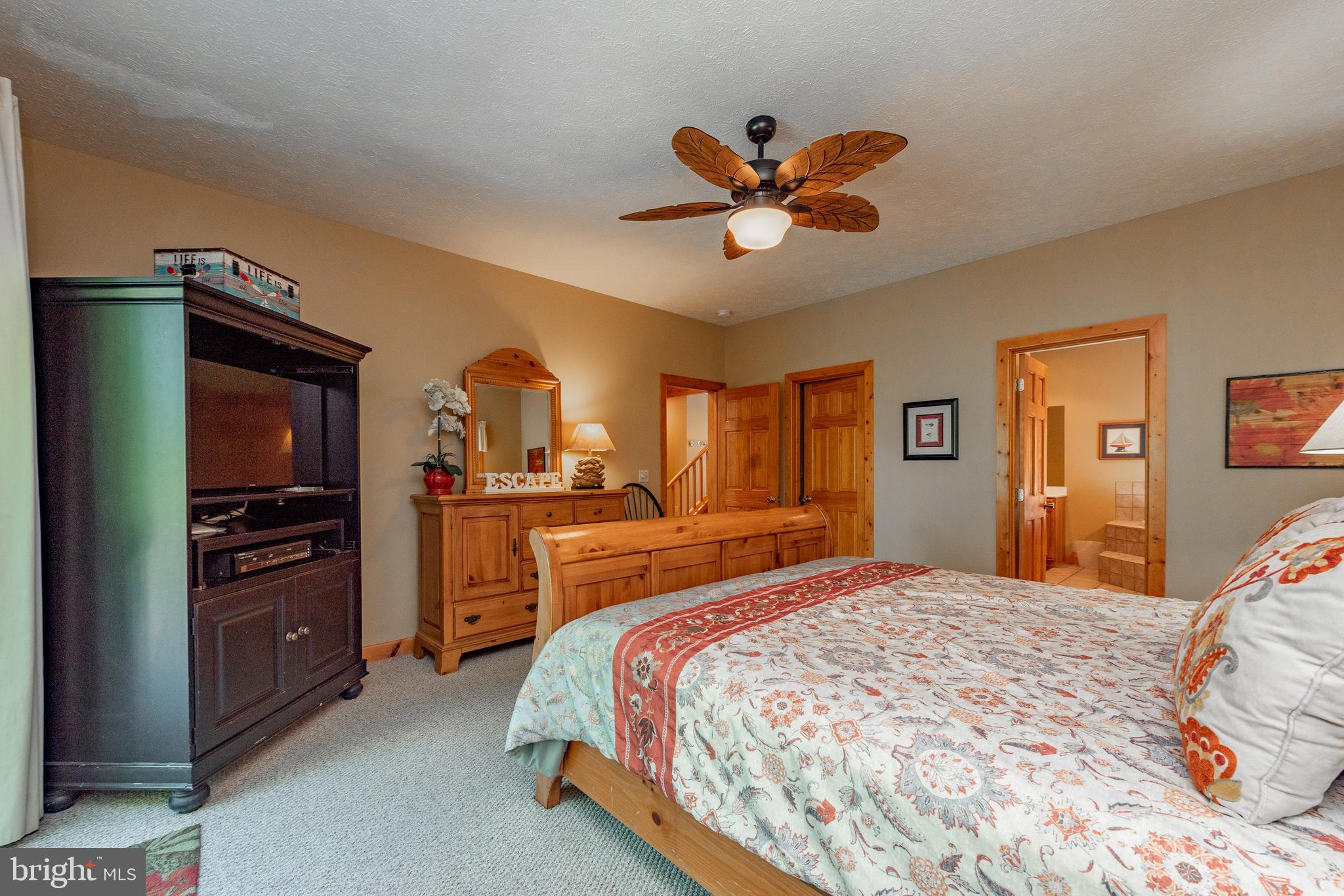 ALPINE VILLAGE - Residential