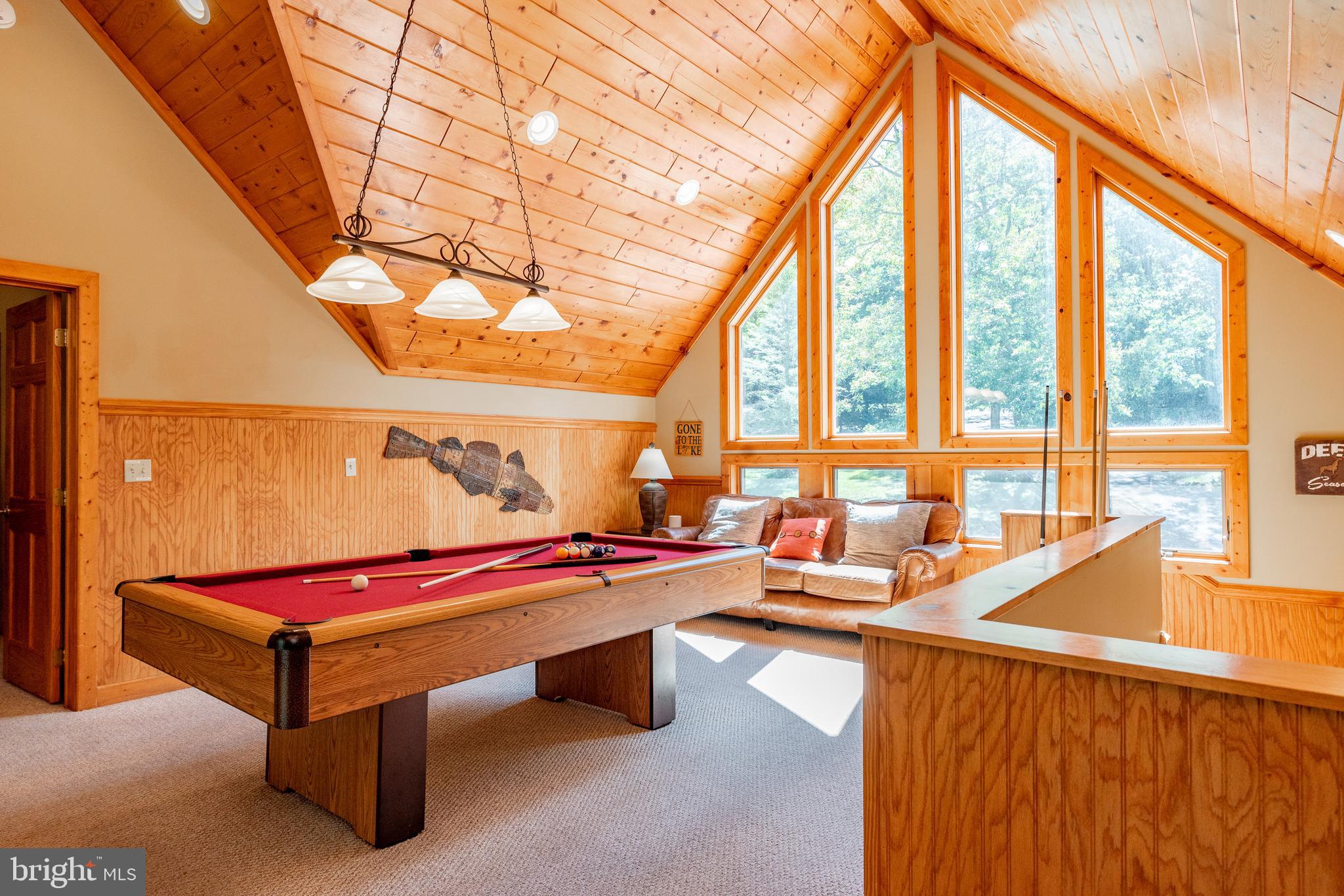 ALPINE VILLAGE - Residential