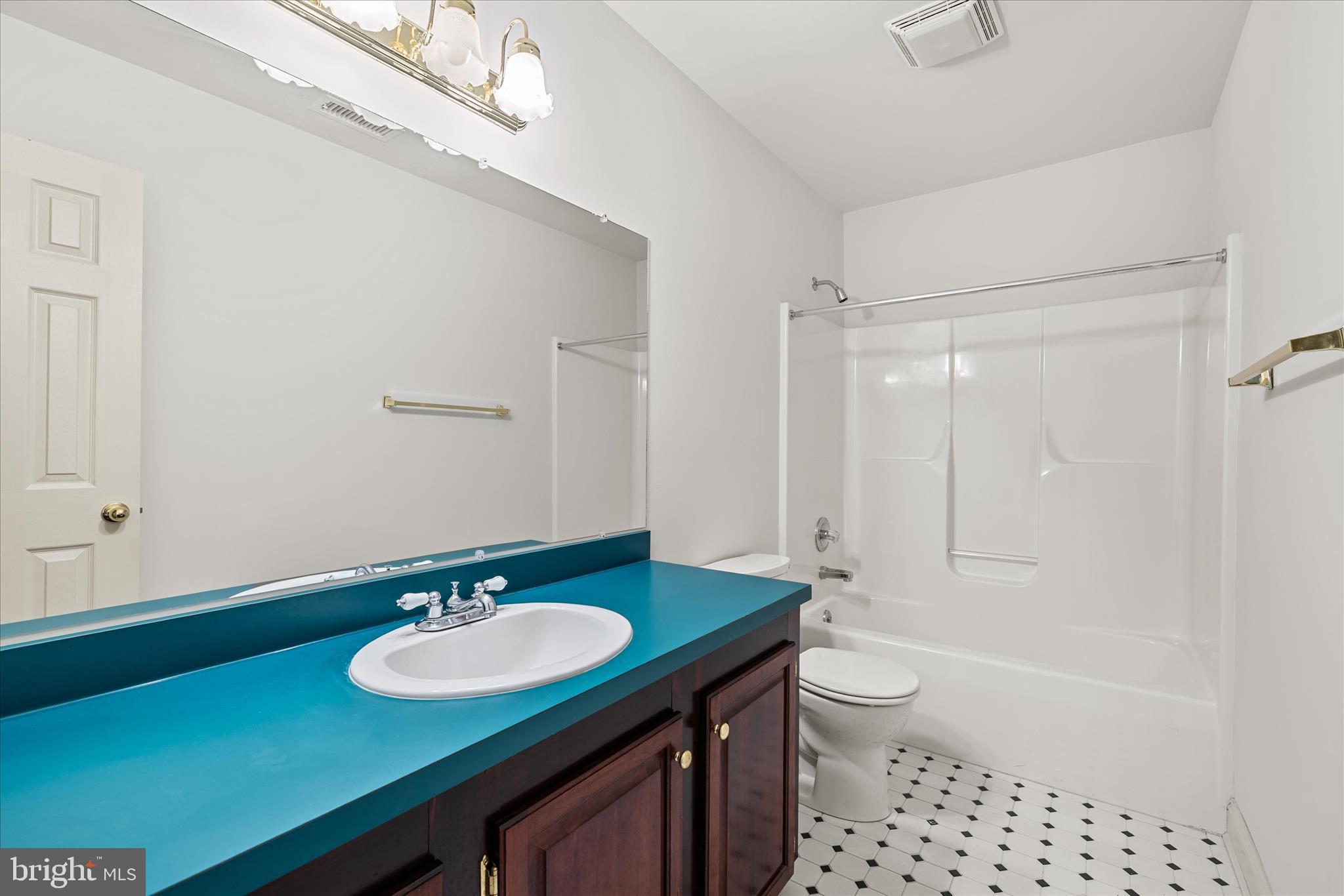 NUTTERS CROSSING - Residential