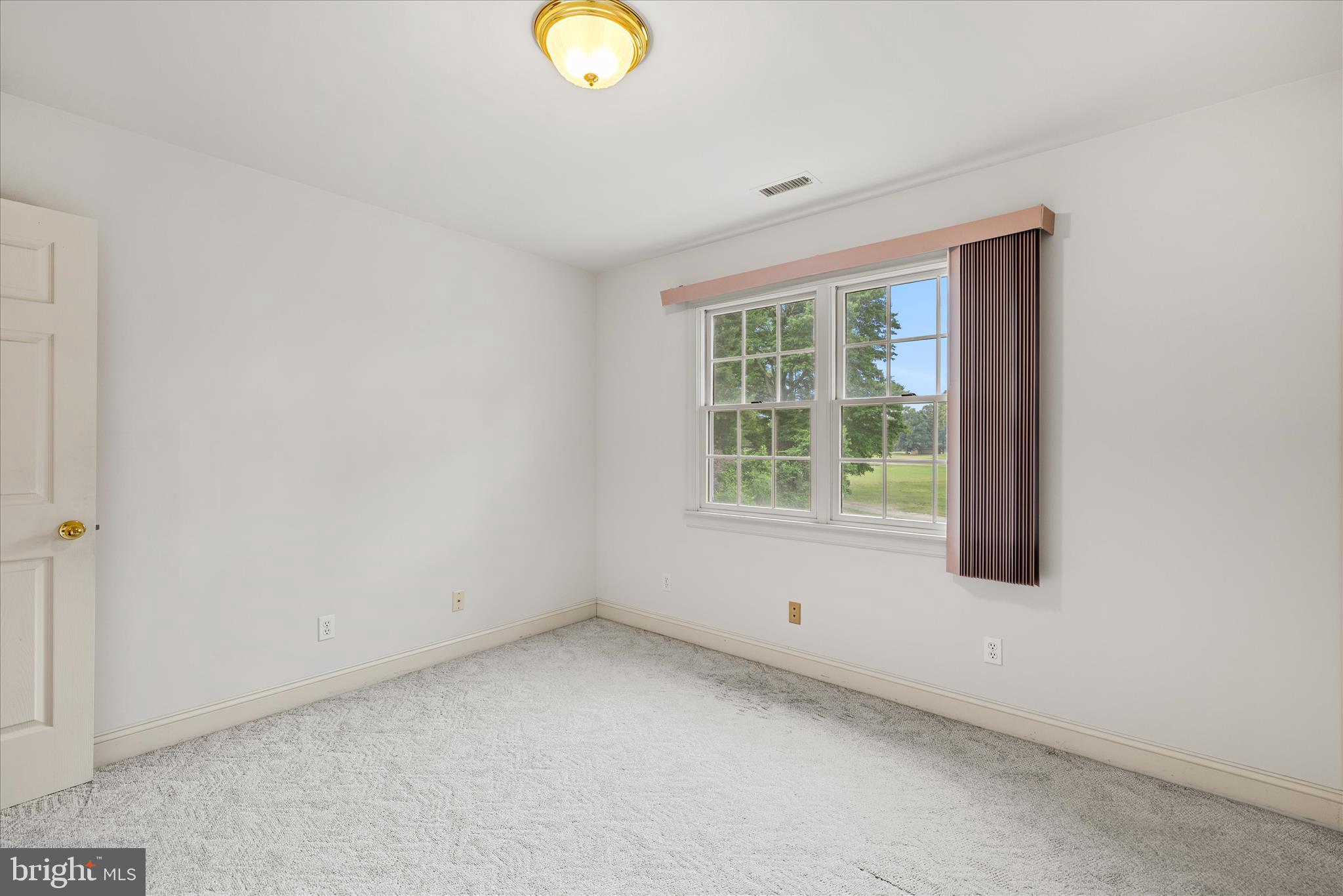 NUTTERS CROSSING - Residential