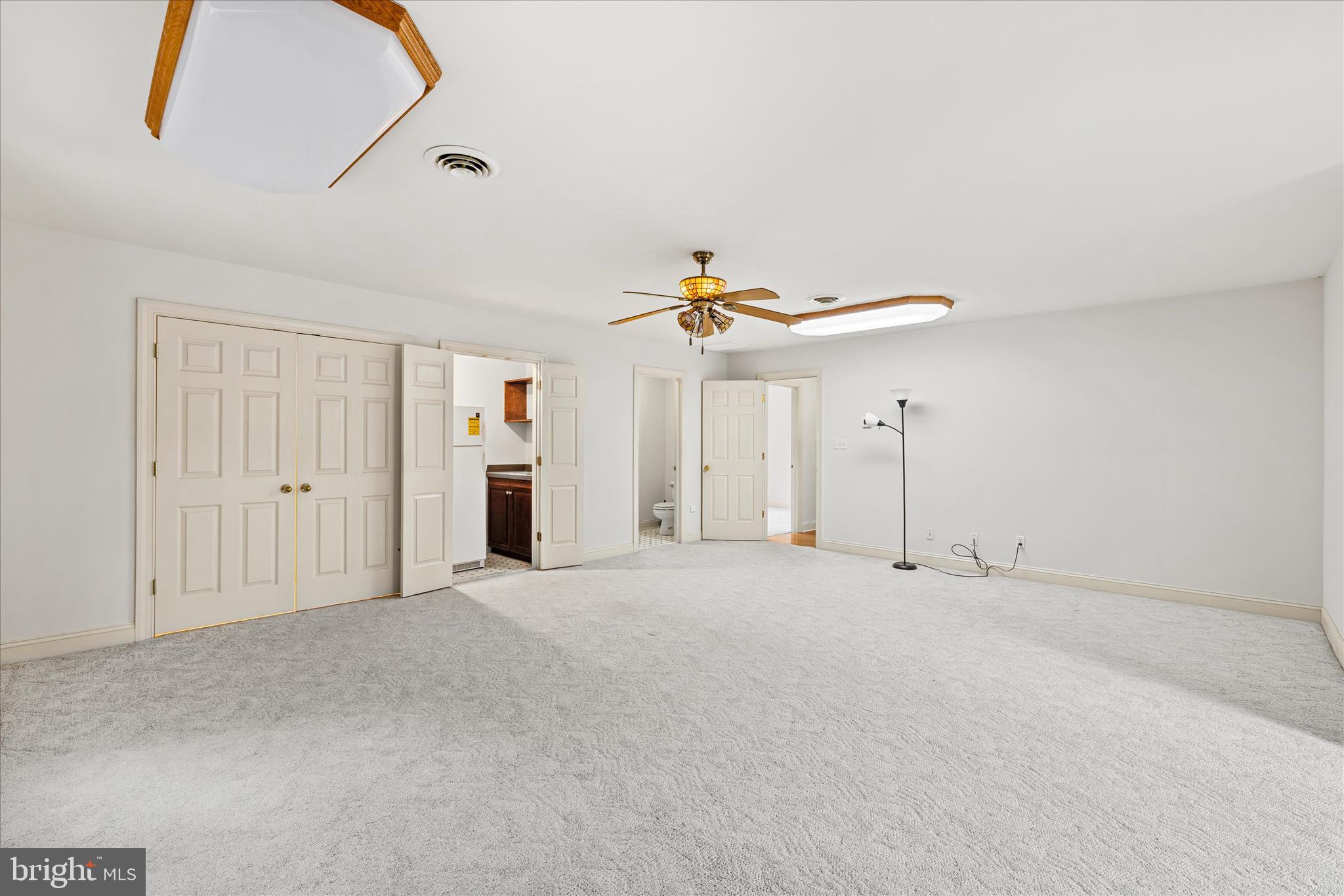 NUTTERS CROSSING - Residential