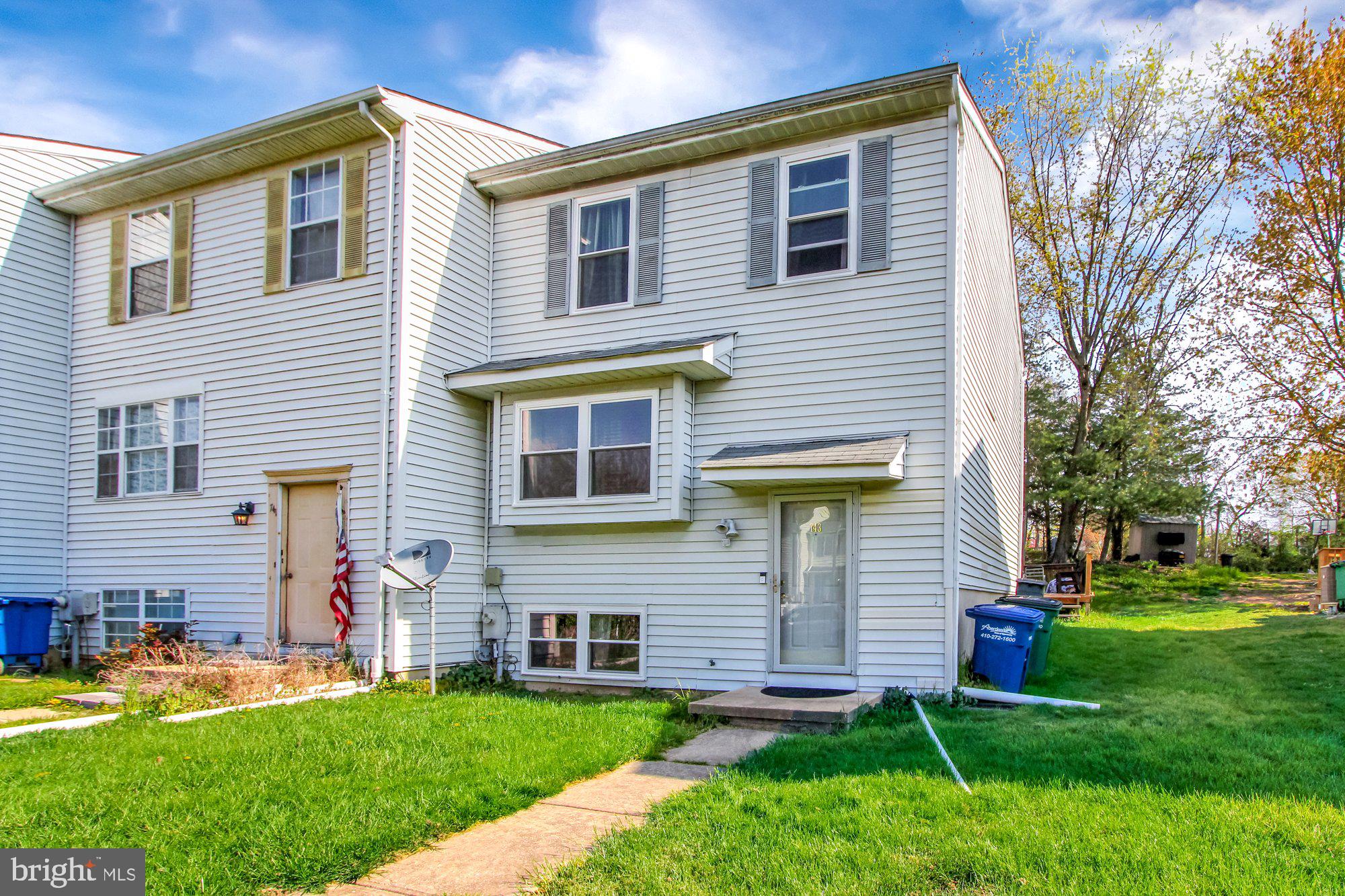 BRENTWOOD SQUARE - Residential