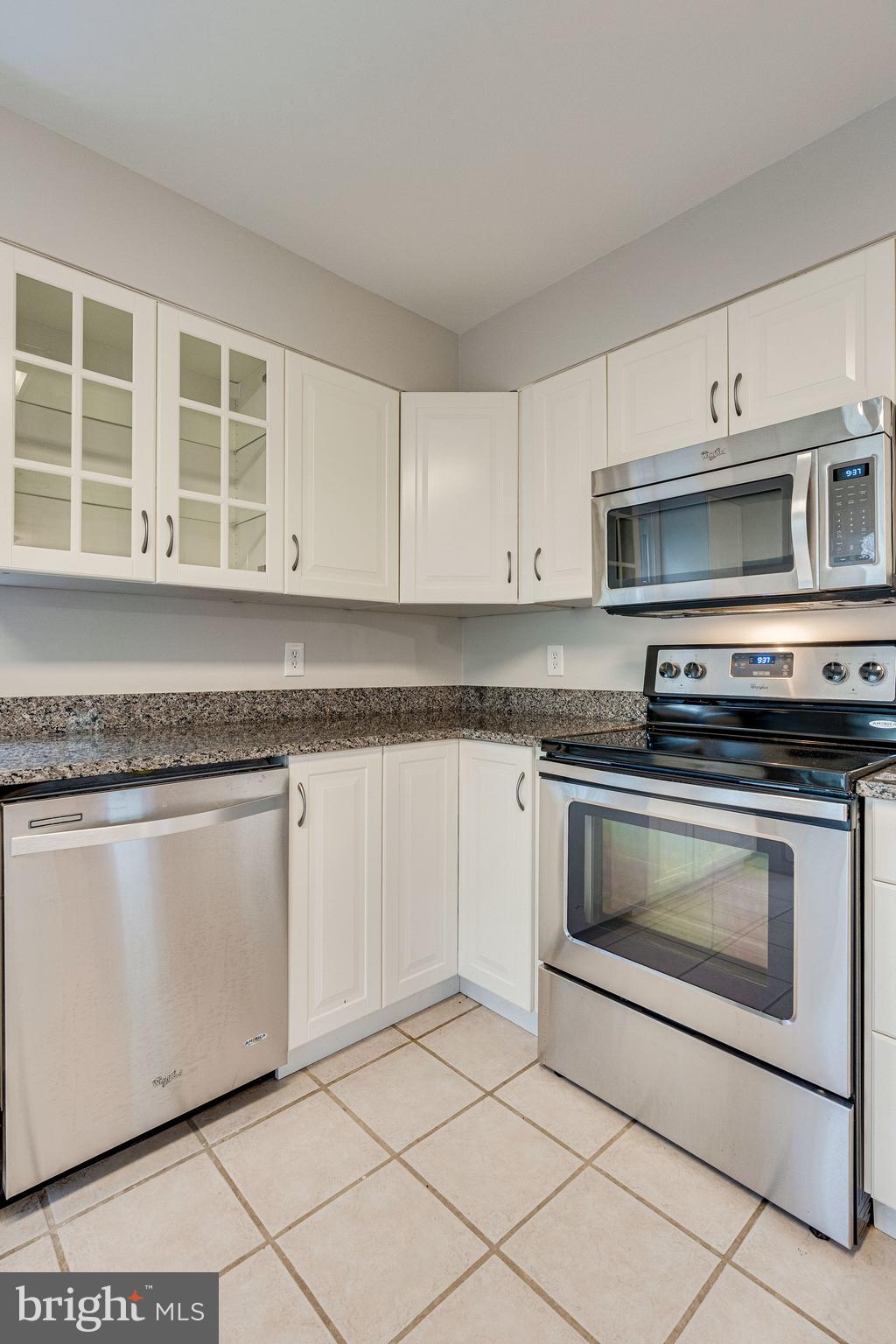 OLD MILL COMMUNITY - Residential