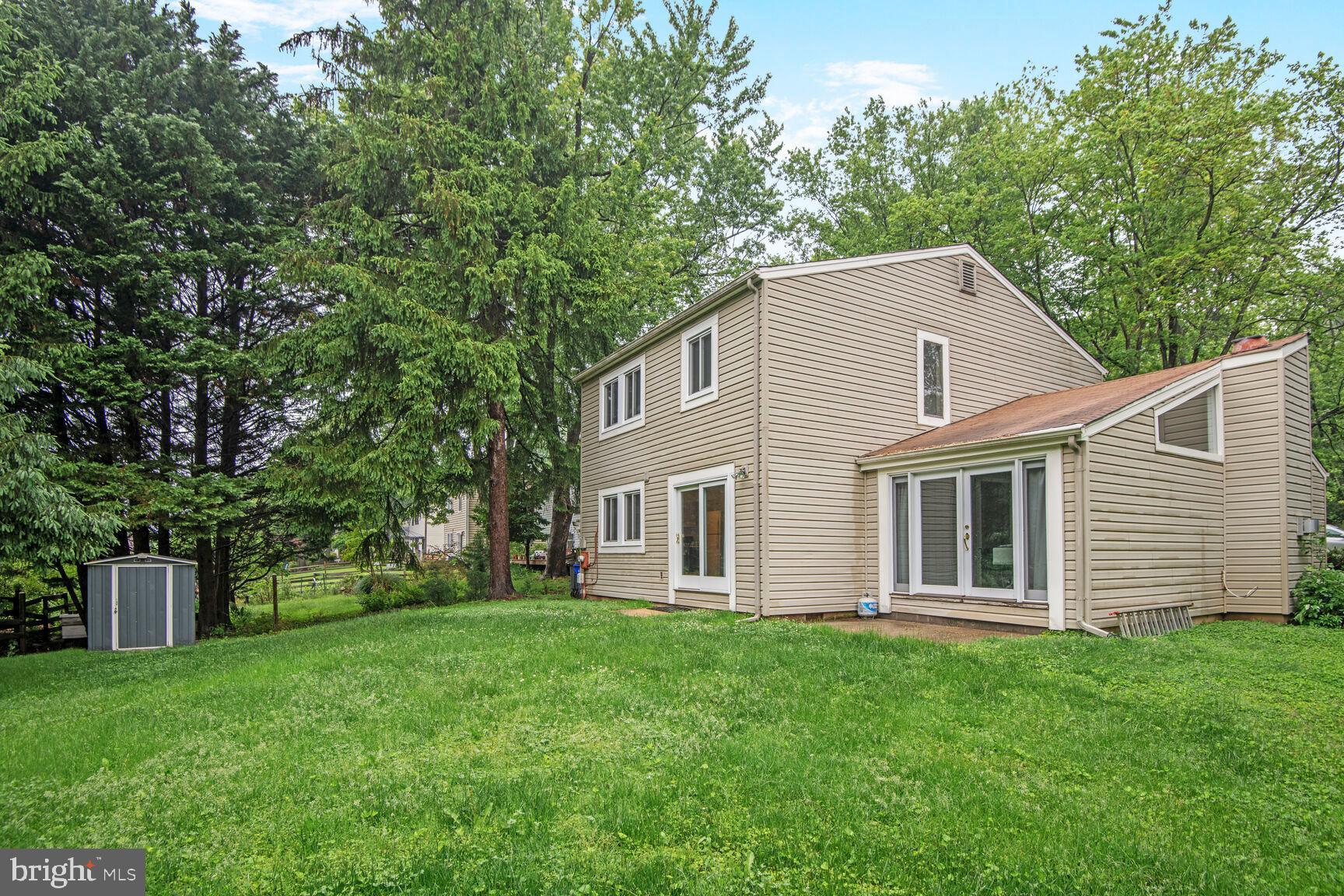 OAKLAND MILLS - Residential