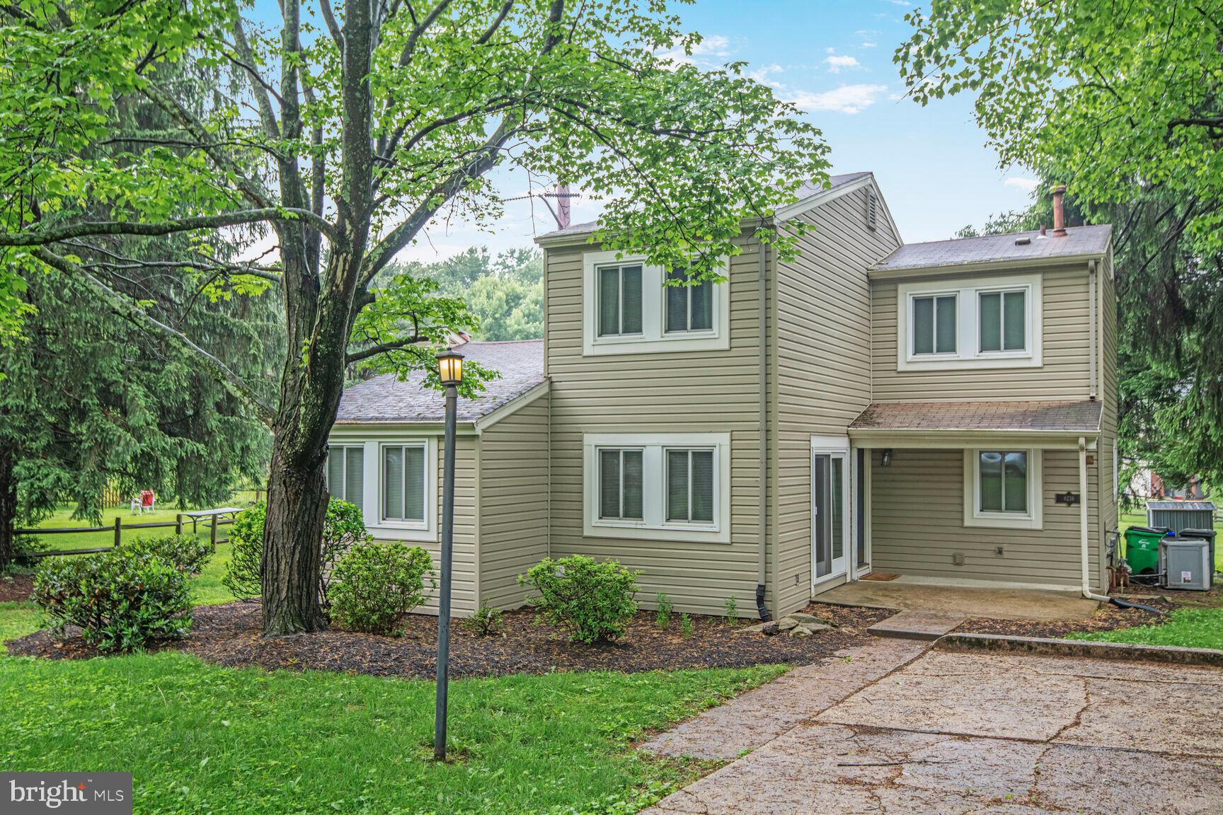 OAKLAND MILLS - Residential