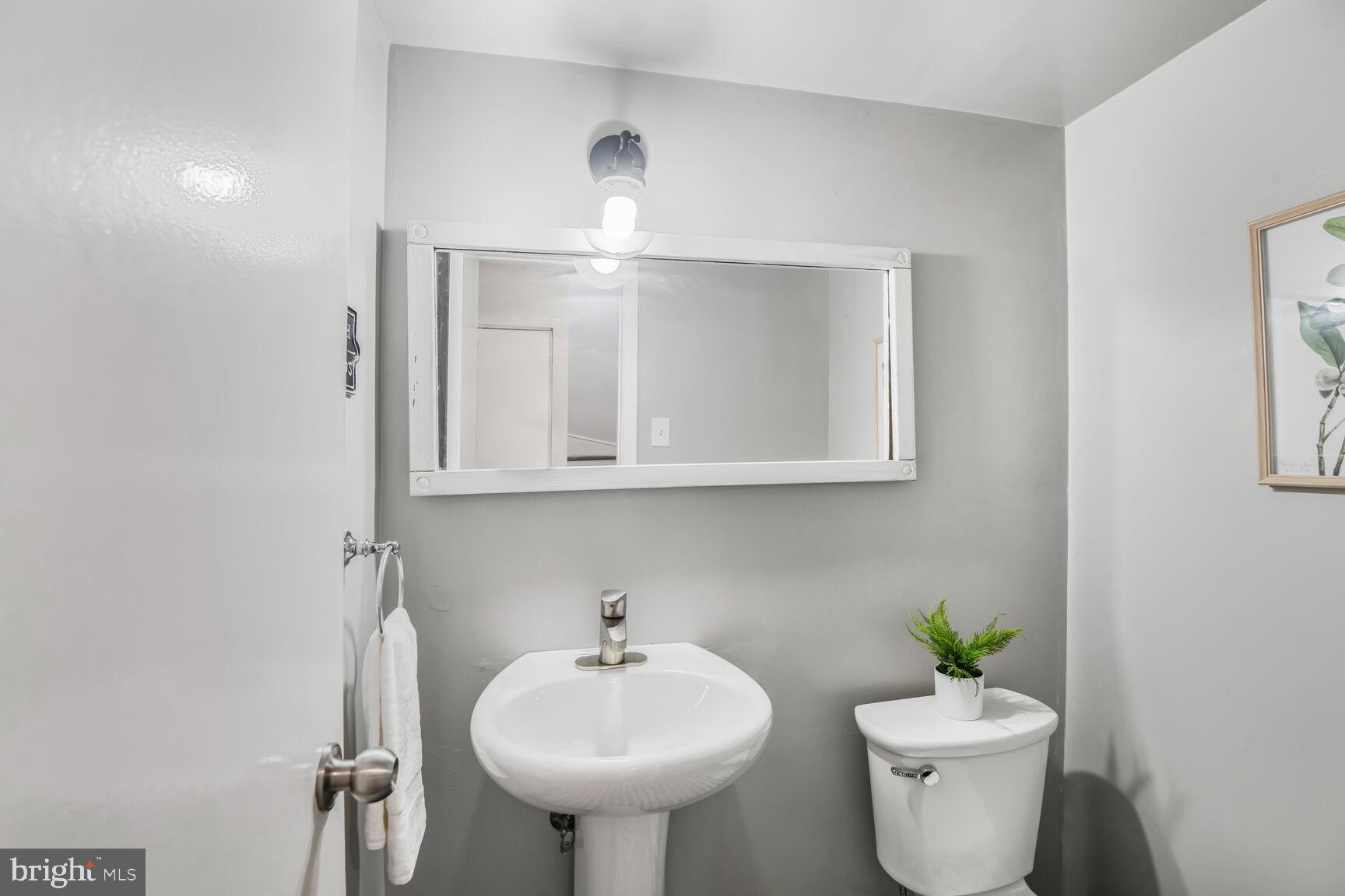 OAKLAND MILLS - Residential