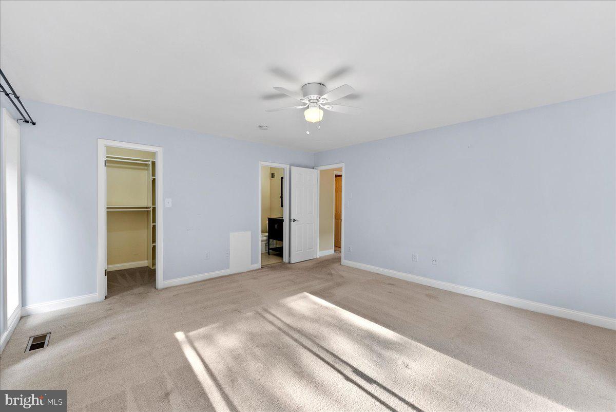 RESTON - Residential Lease