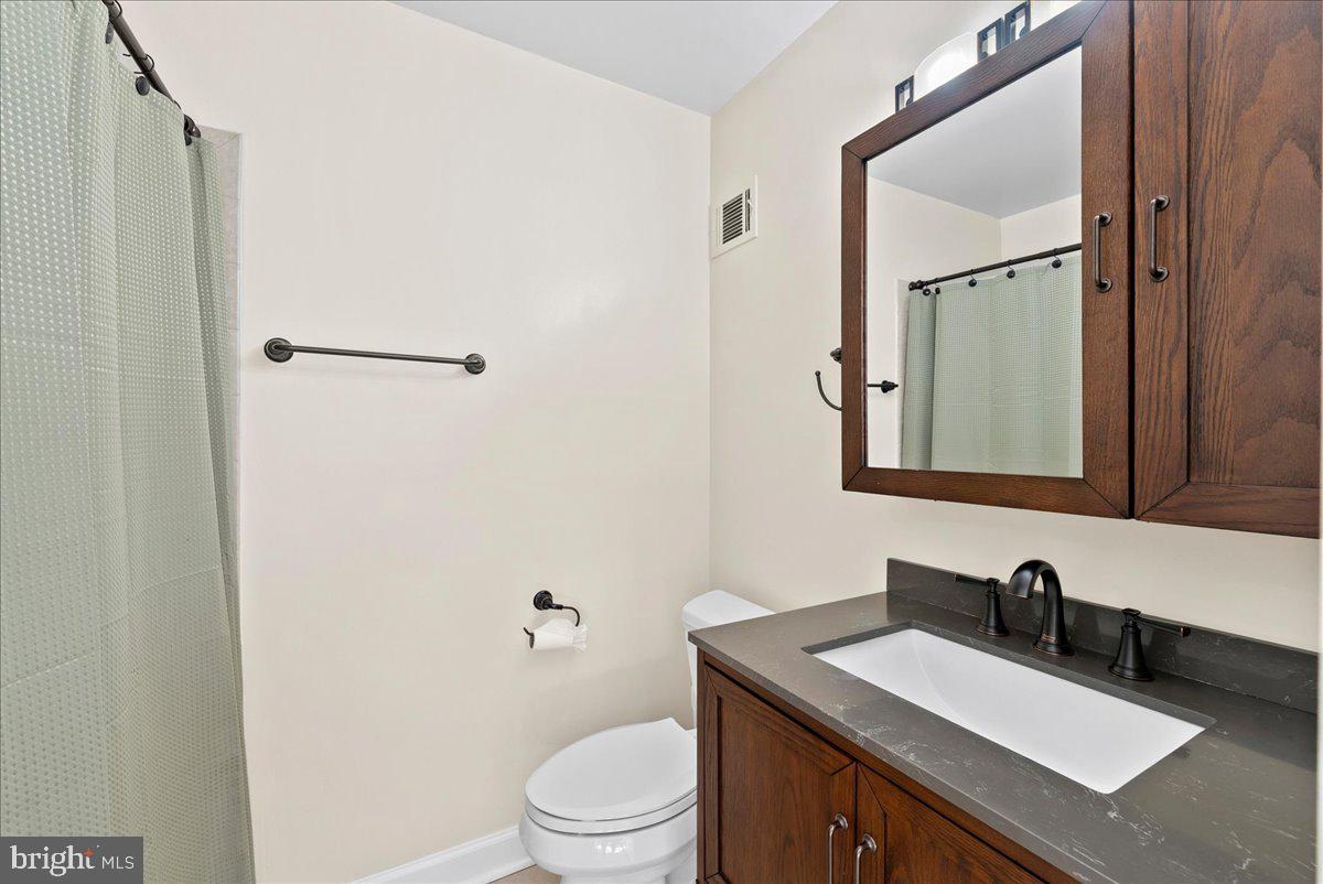 RESTON - Residential Lease