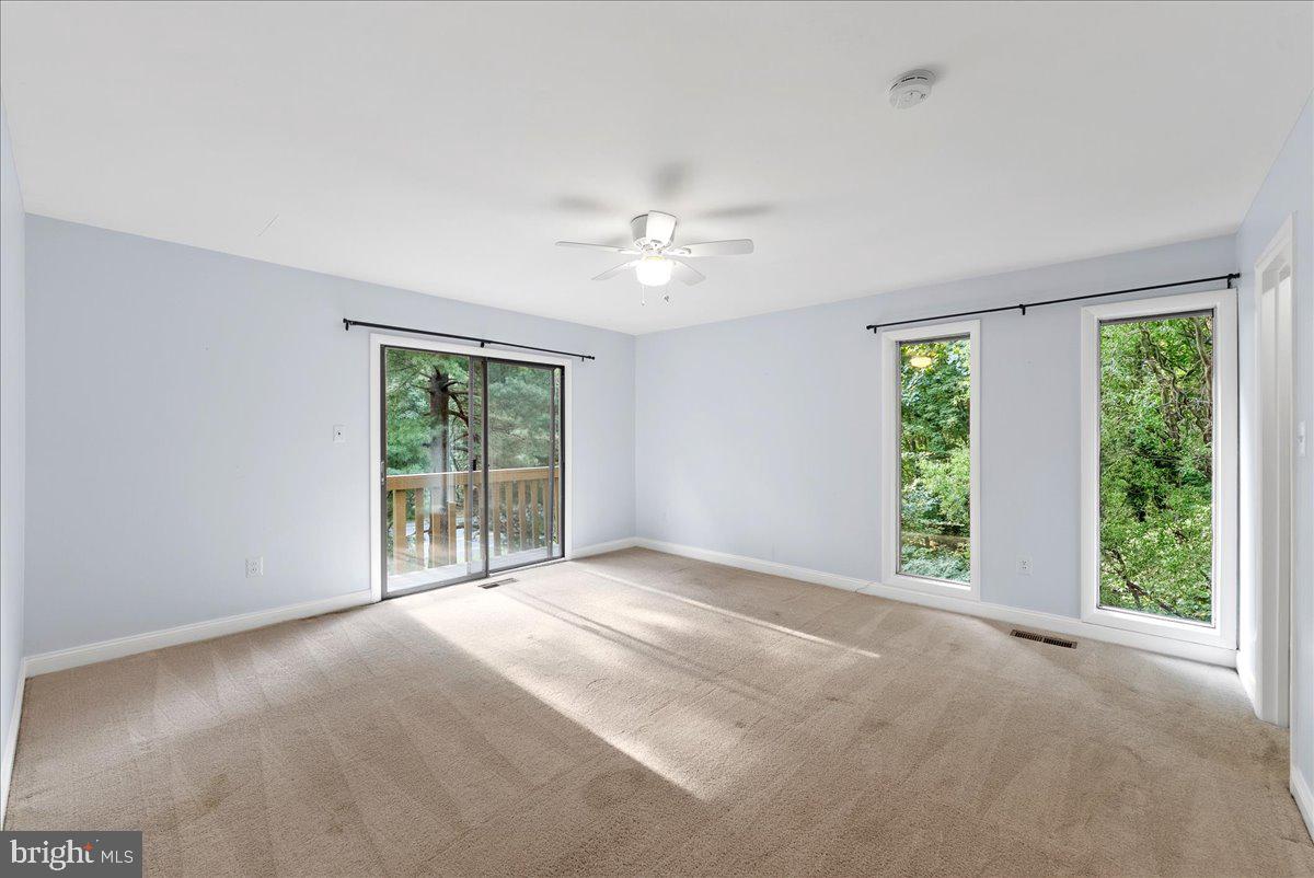 RESTON - Residential Lease