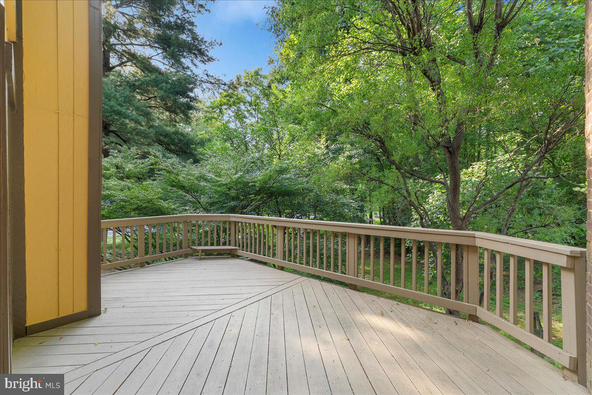 RESTON - Residential Lease