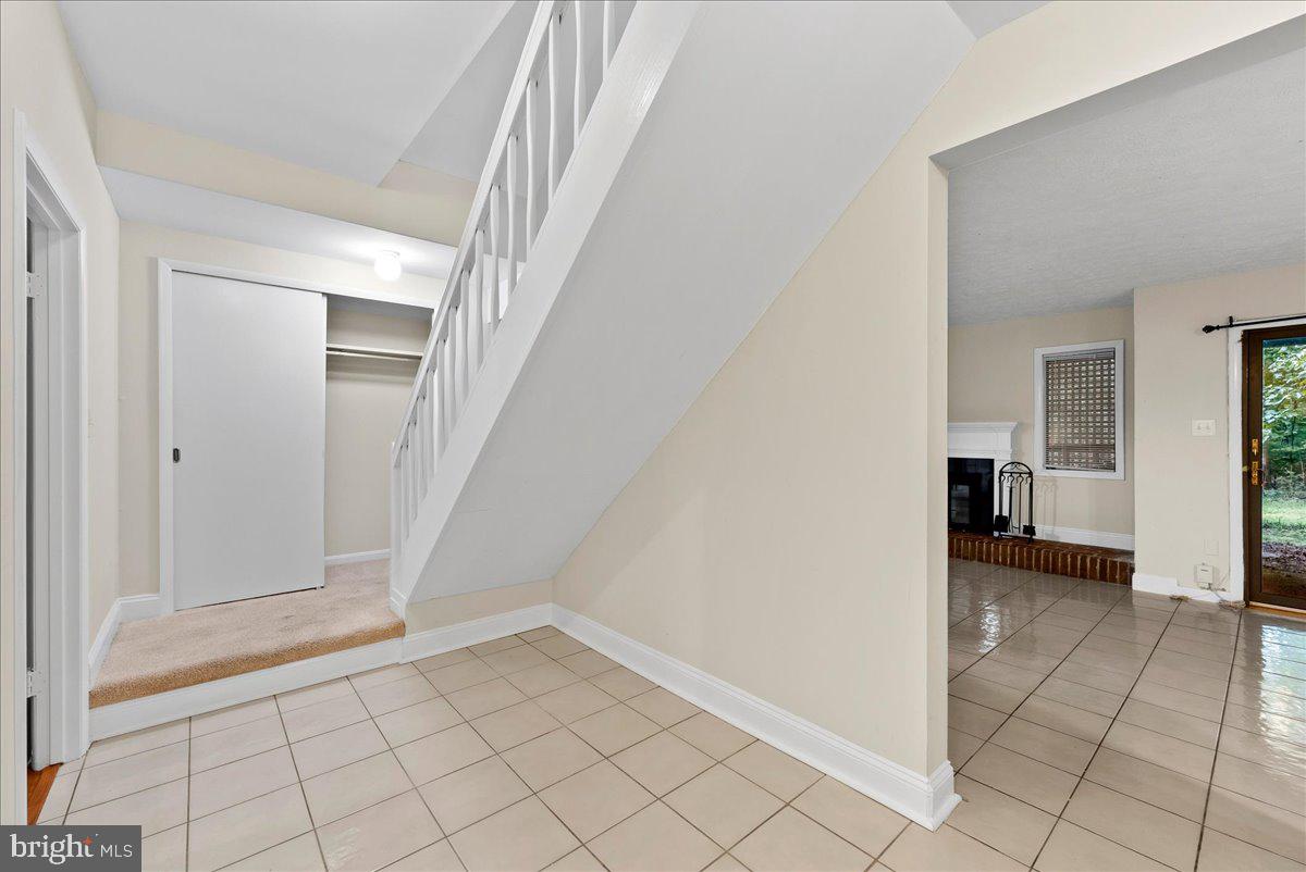 RESTON - Residential Lease