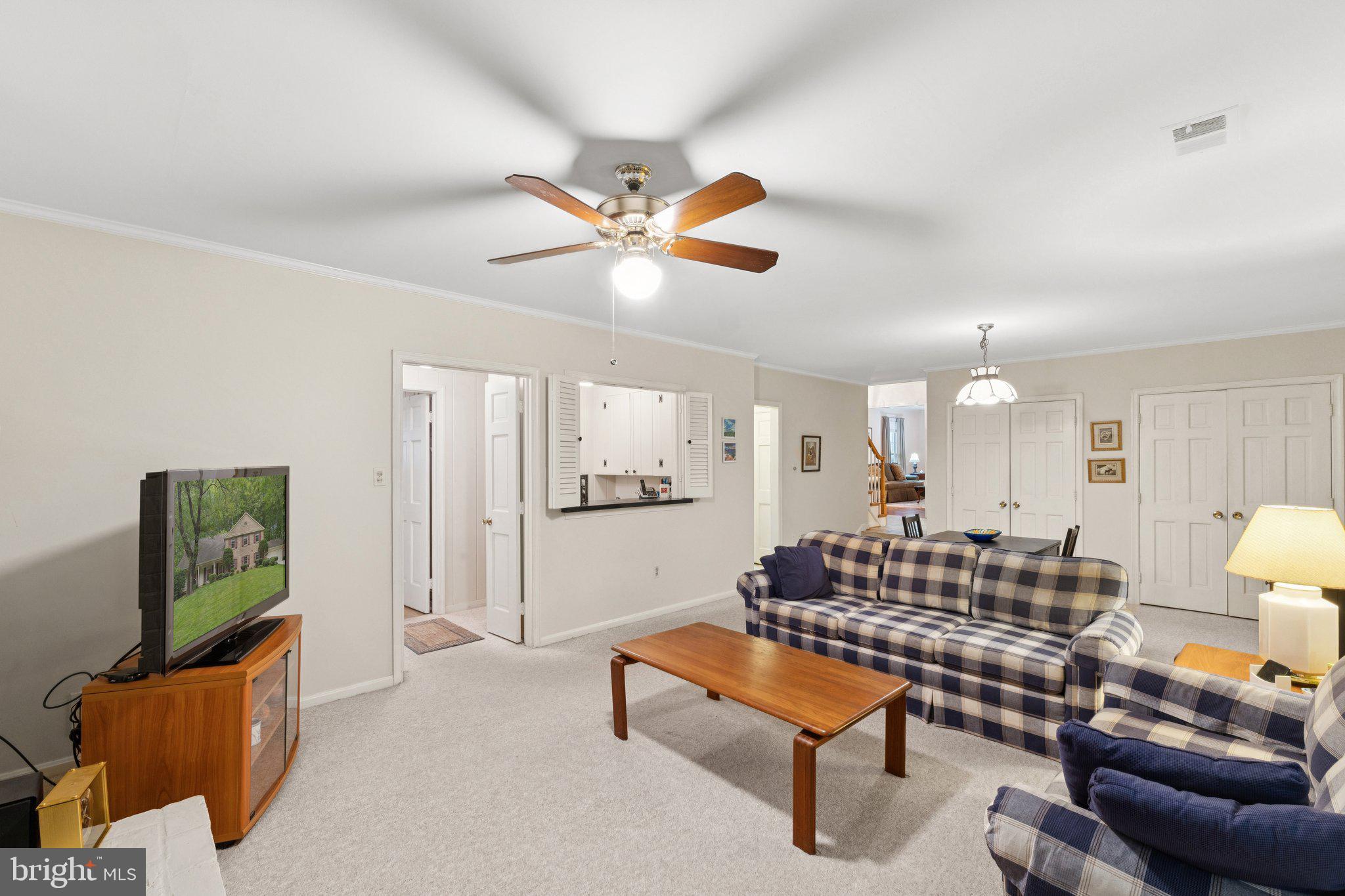 RIVER FALLS - Residential