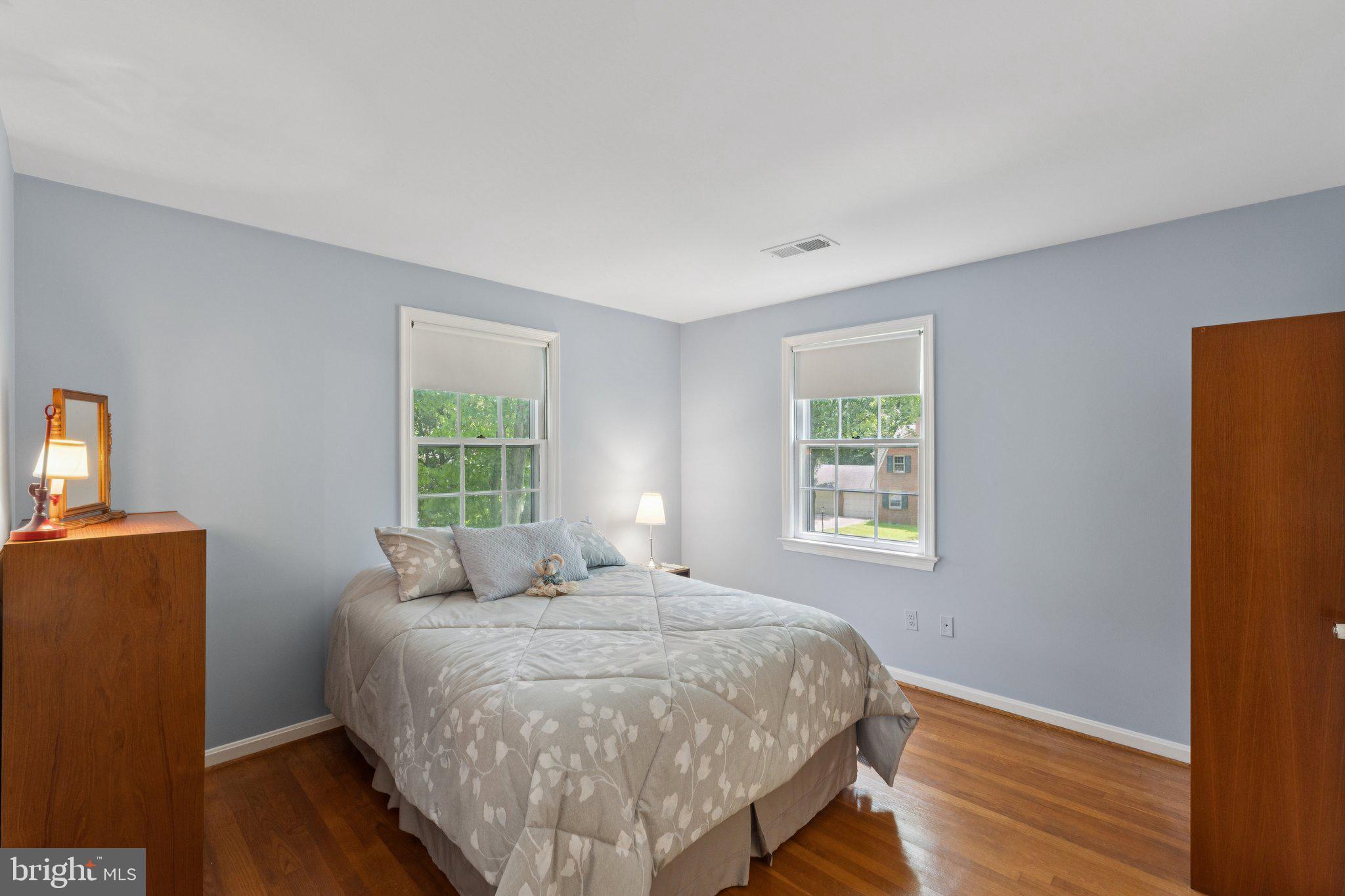 RIVER FALLS - Residential