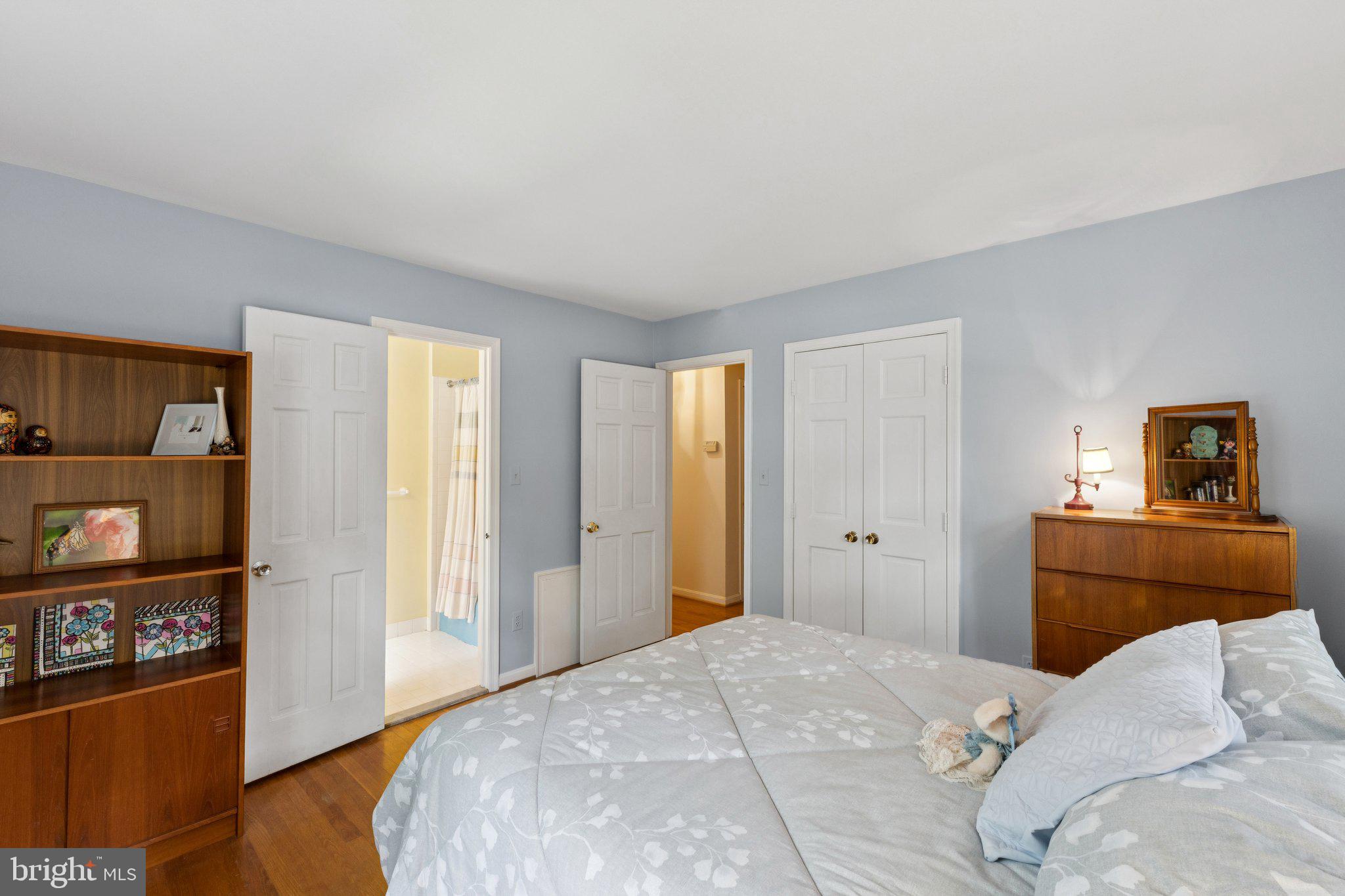 RIVER FALLS - Residential