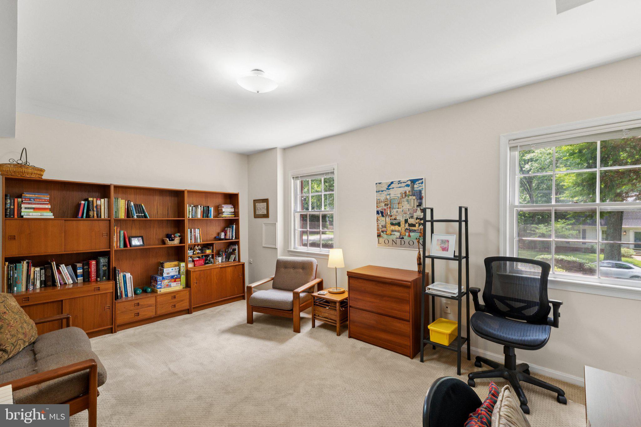 RIVER FALLS - Residential