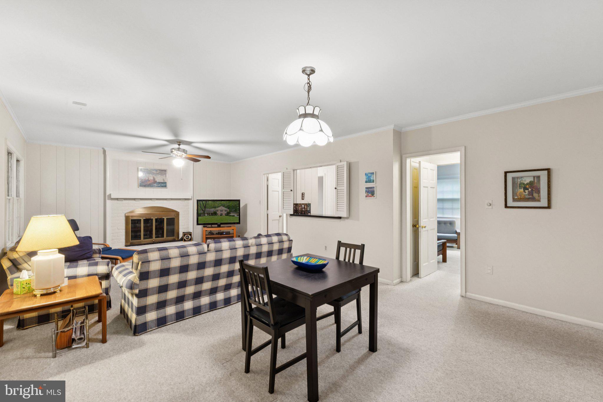 RIVER FALLS - Residential