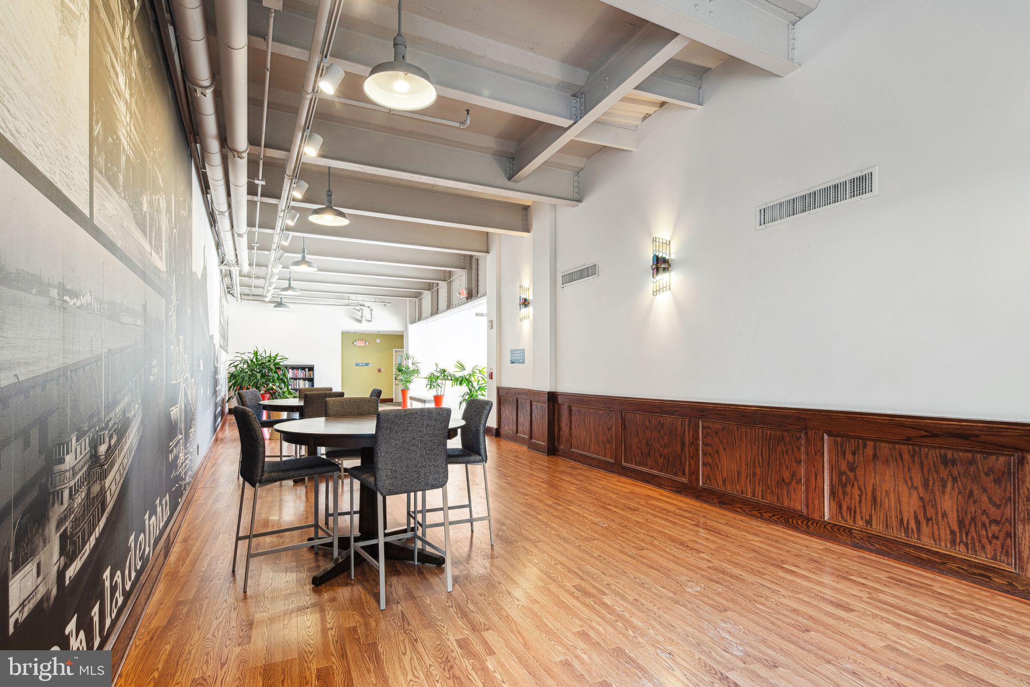 OLD CITY - Residential