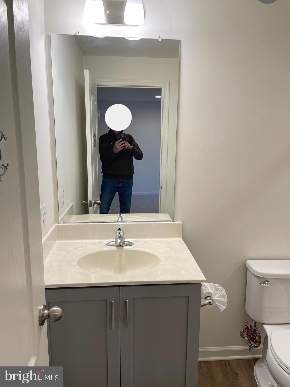 TOWNES AT TATE MANOR - Residential