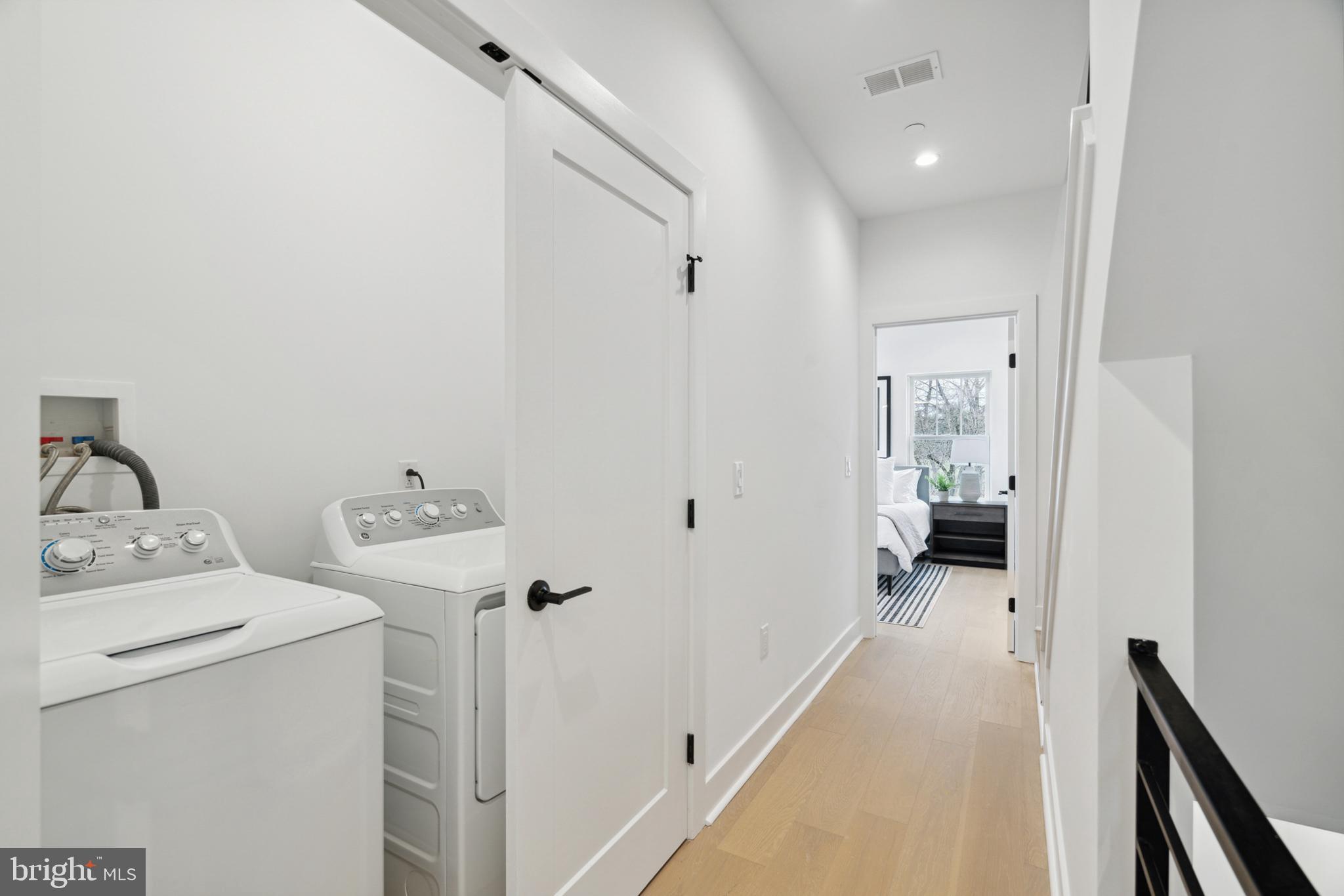 TORRESDALE MANOR - Residential