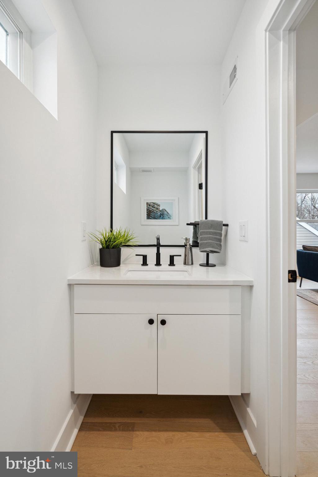 TORRESDALE MANOR - Residential