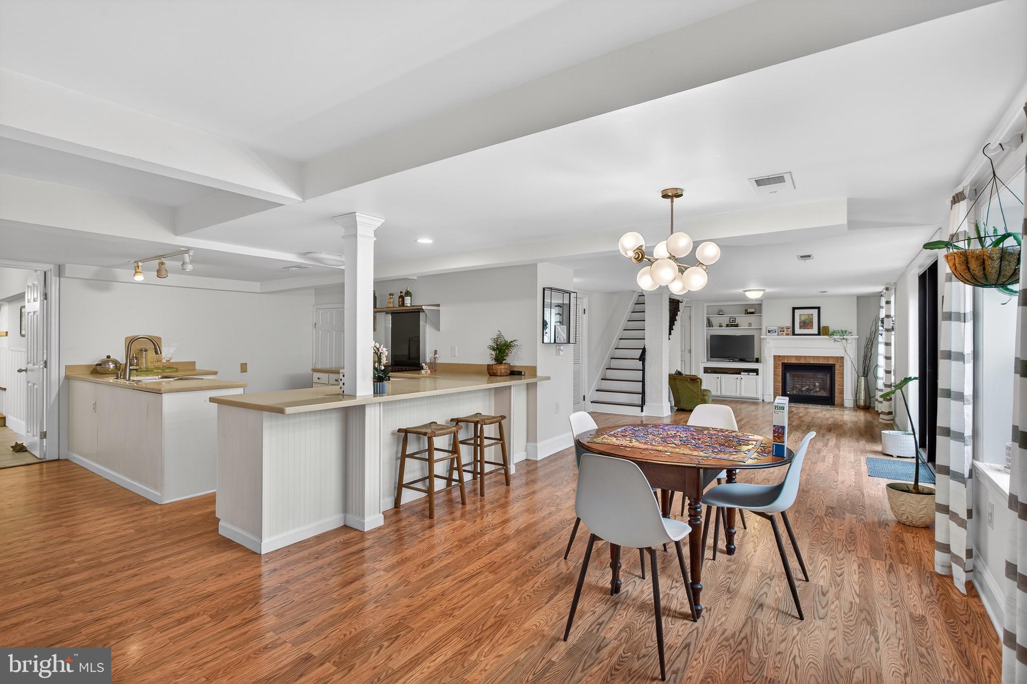 B M SULLIVAN - Residential