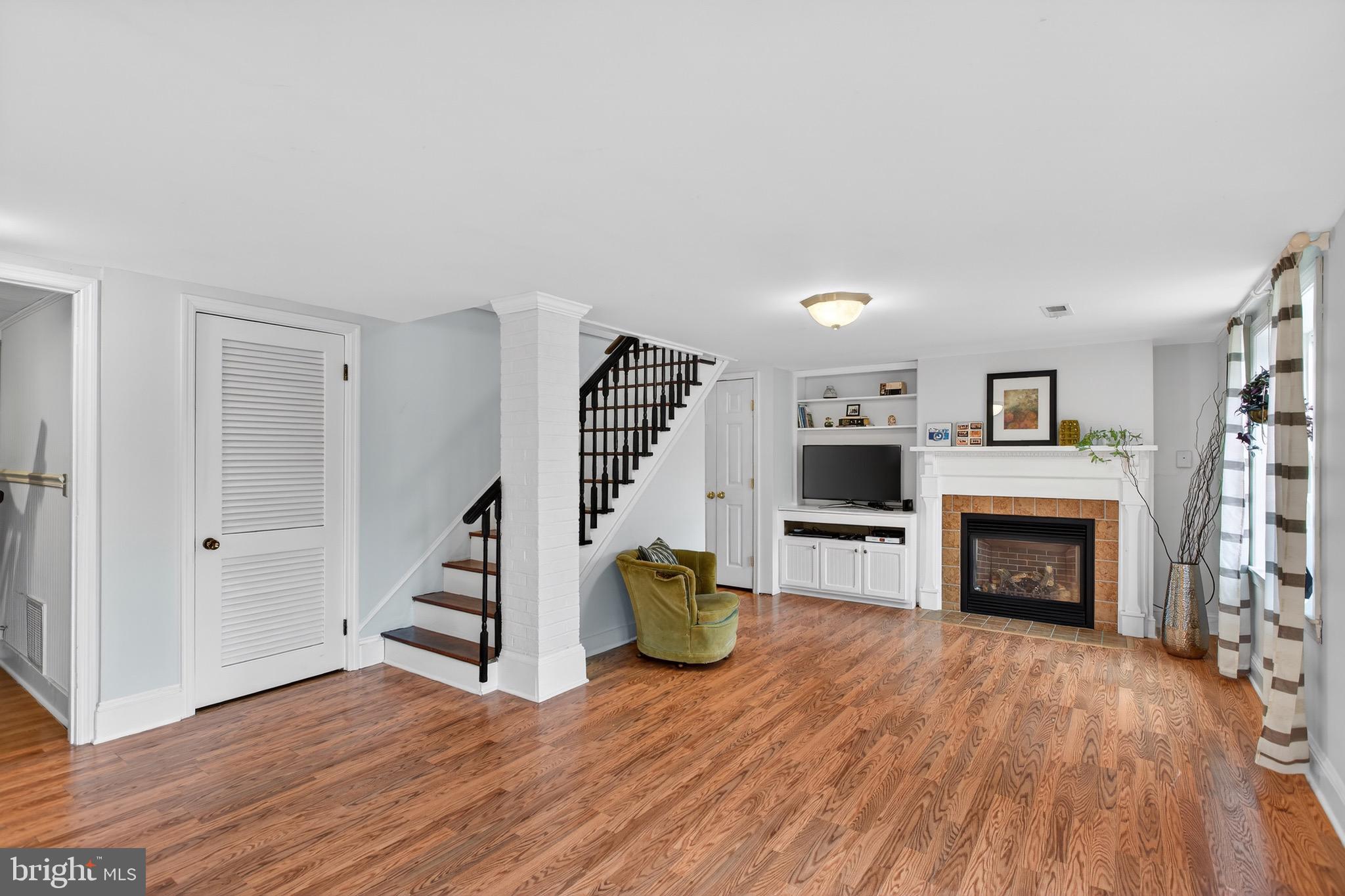 B M SULLIVAN - Residential