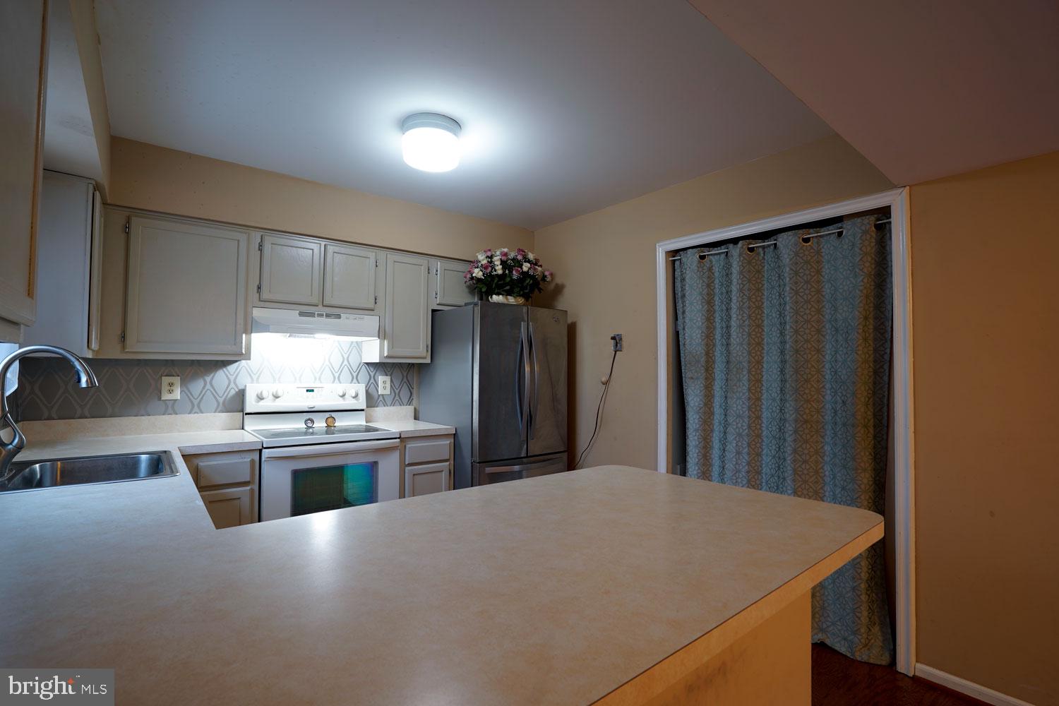 ENFIELD CHASE - Residential