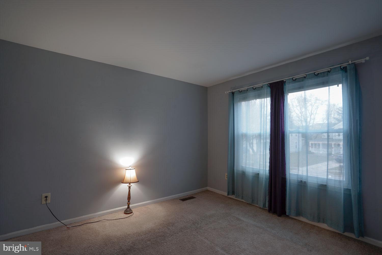 ENFIELD CHASE - Residential