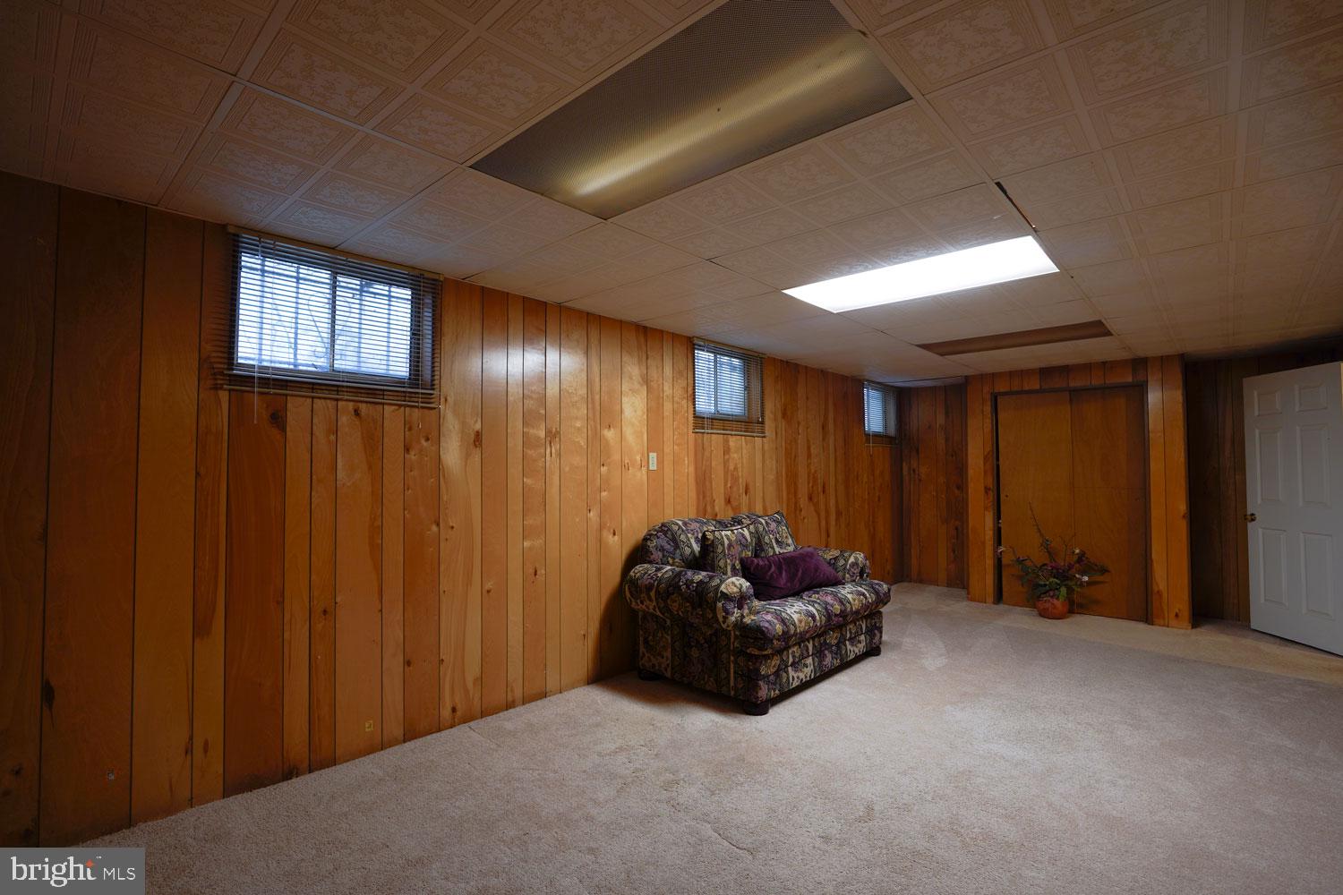 ENFIELD CHASE - Residential