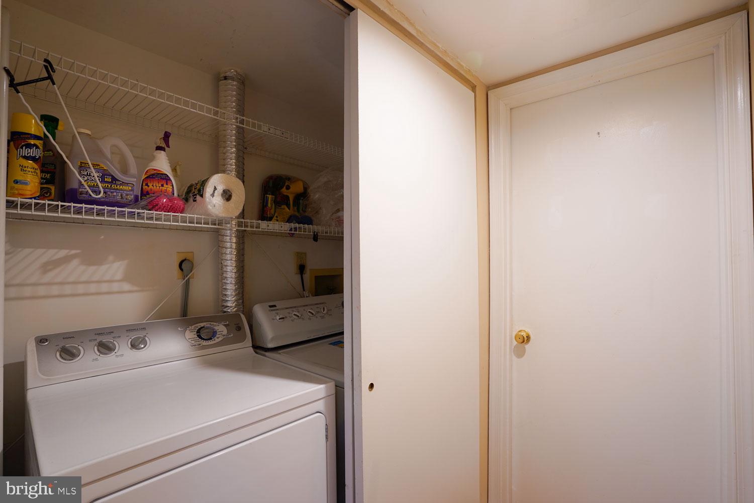 ENFIELD CHASE - Residential