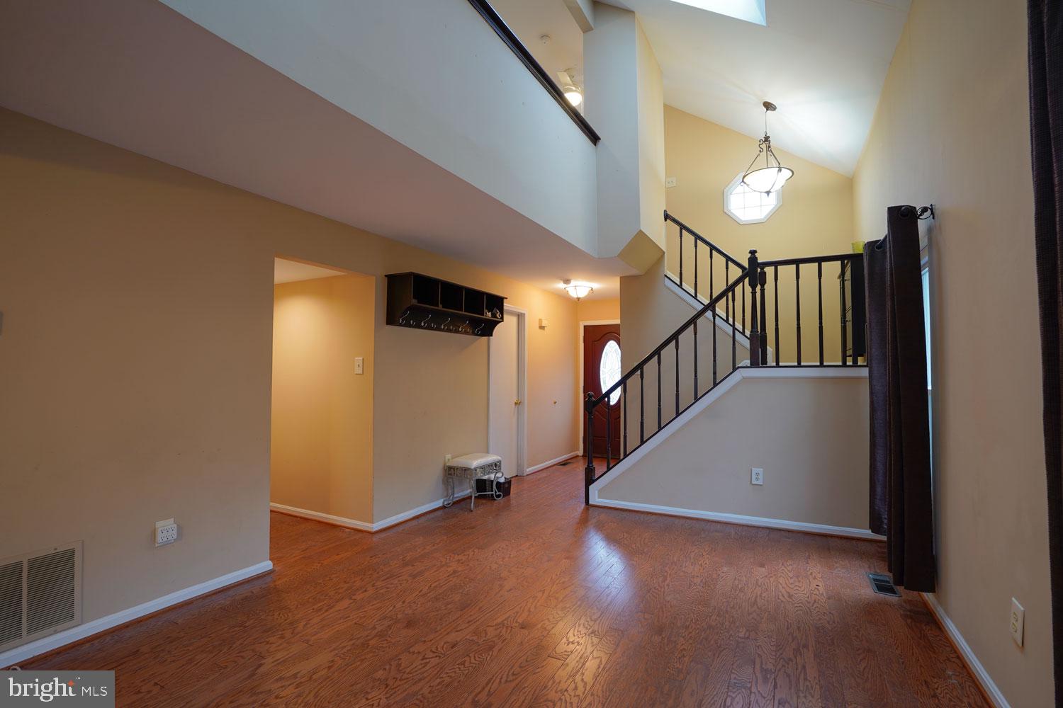 ENFIELD CHASE - Residential