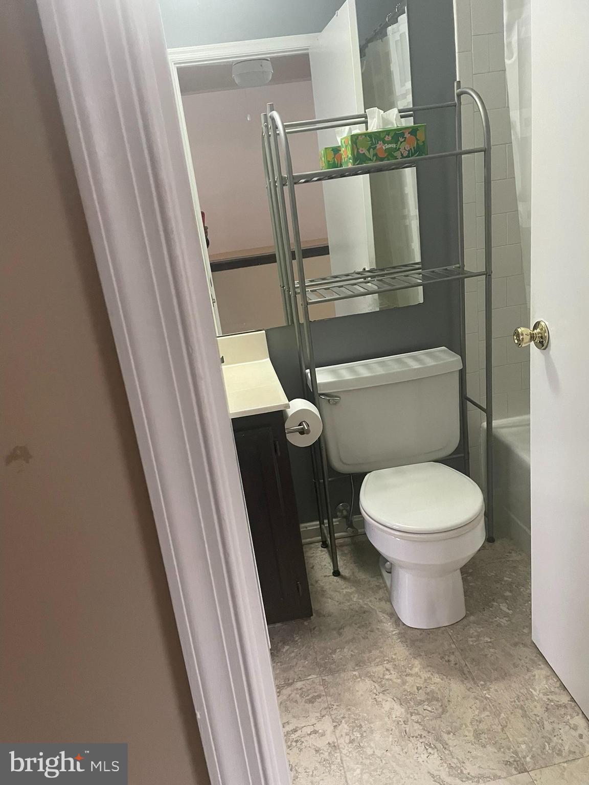 ENFIELD CHASE - Residential