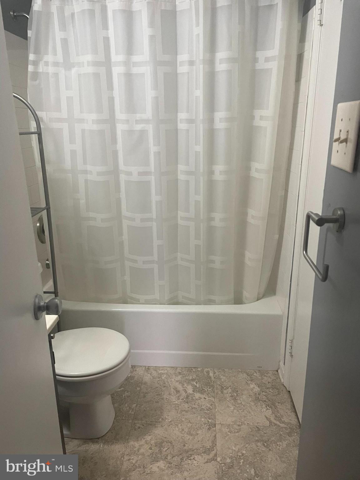 ENFIELD CHASE - Residential