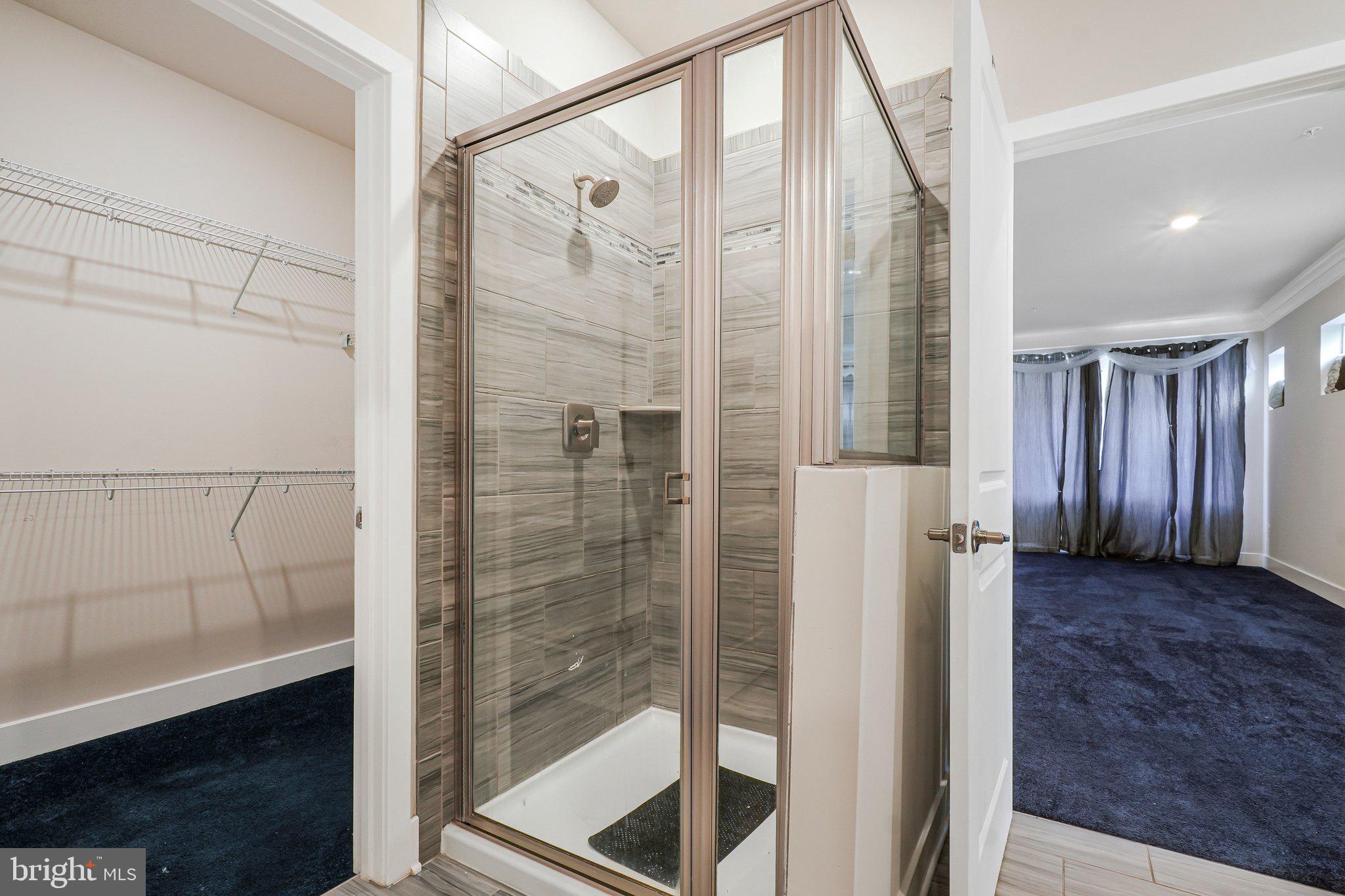 KINGSVIEW - Residential