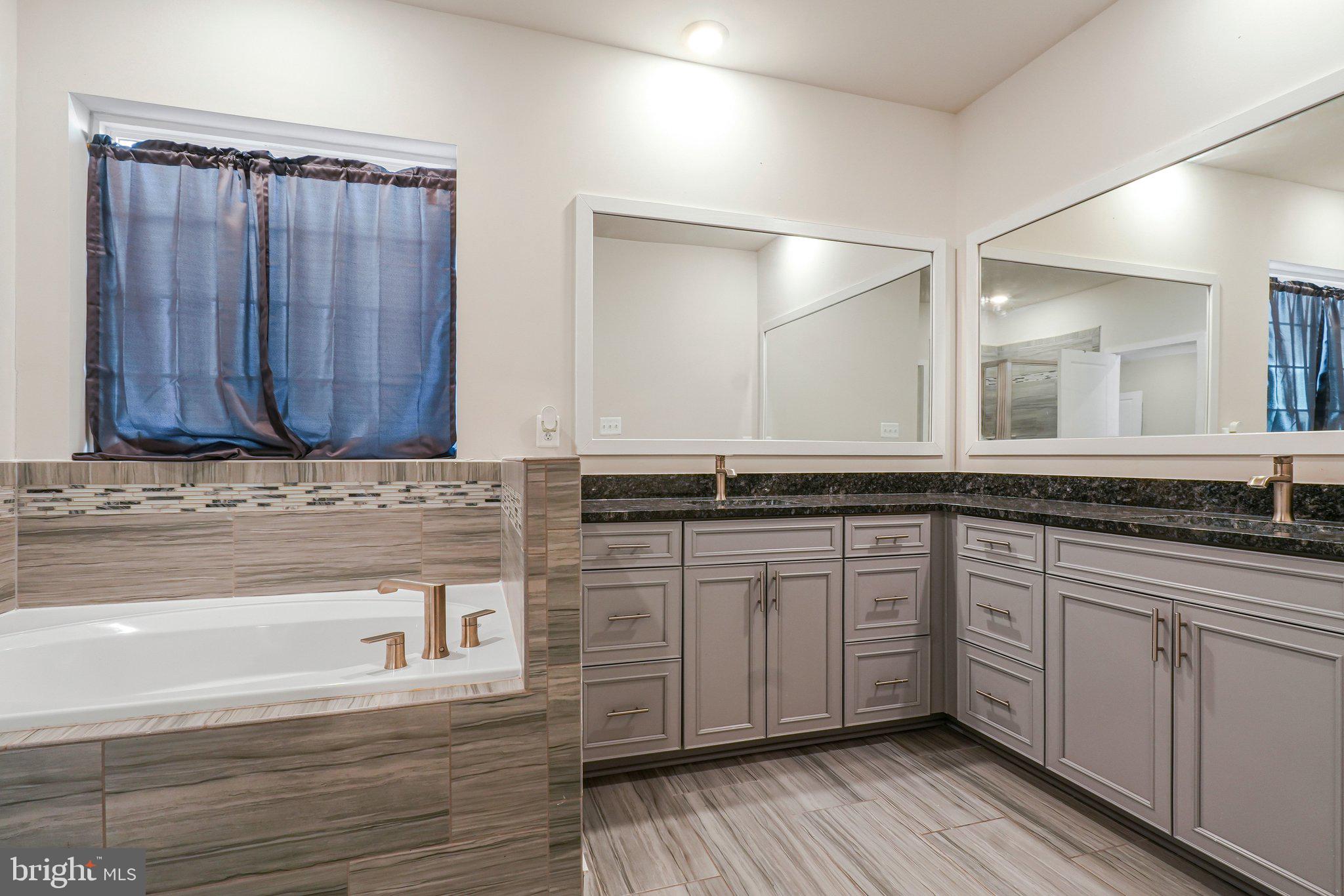 KINGSVIEW - Residential