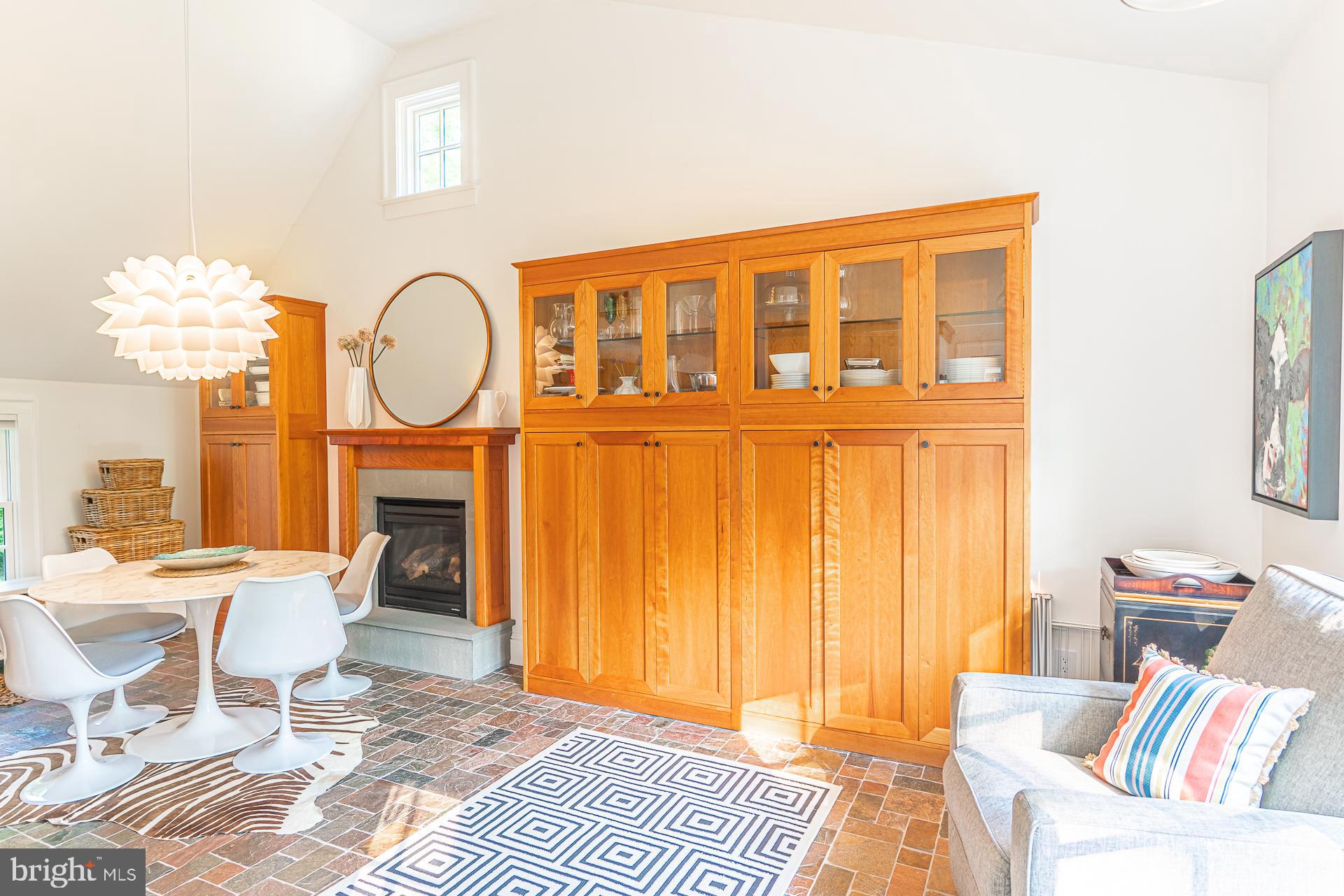 BROADMONT - Residential Lease