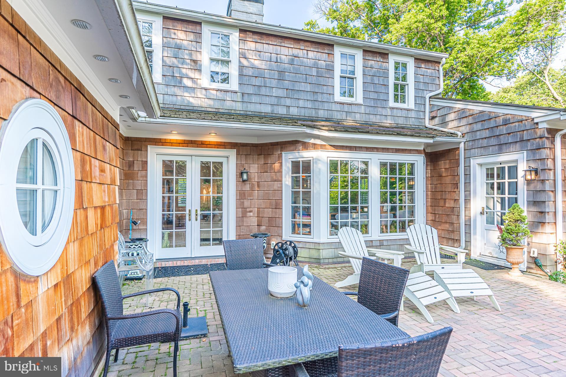 BROADMONT - Residential Lease