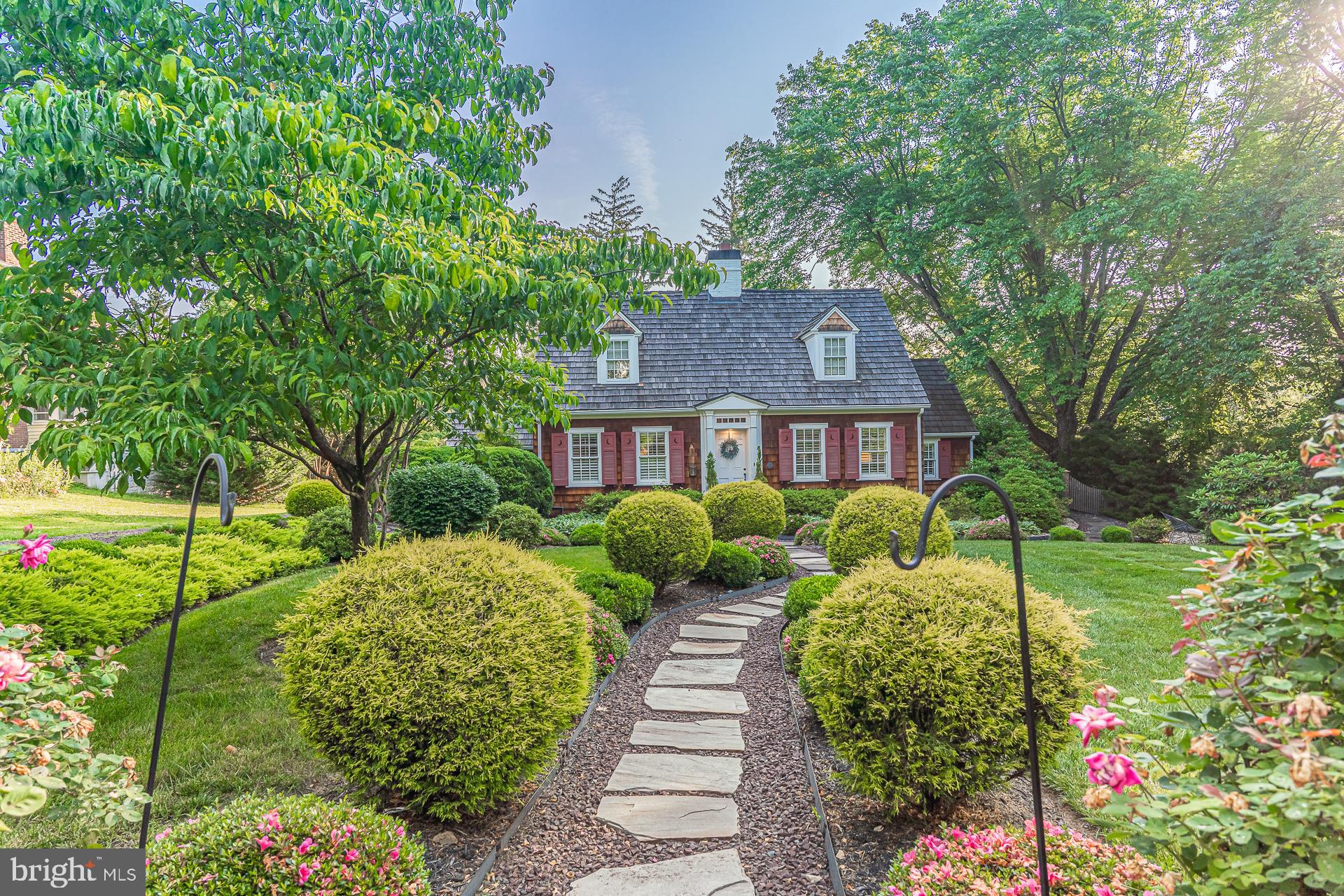 BROADMONT - Residential Lease