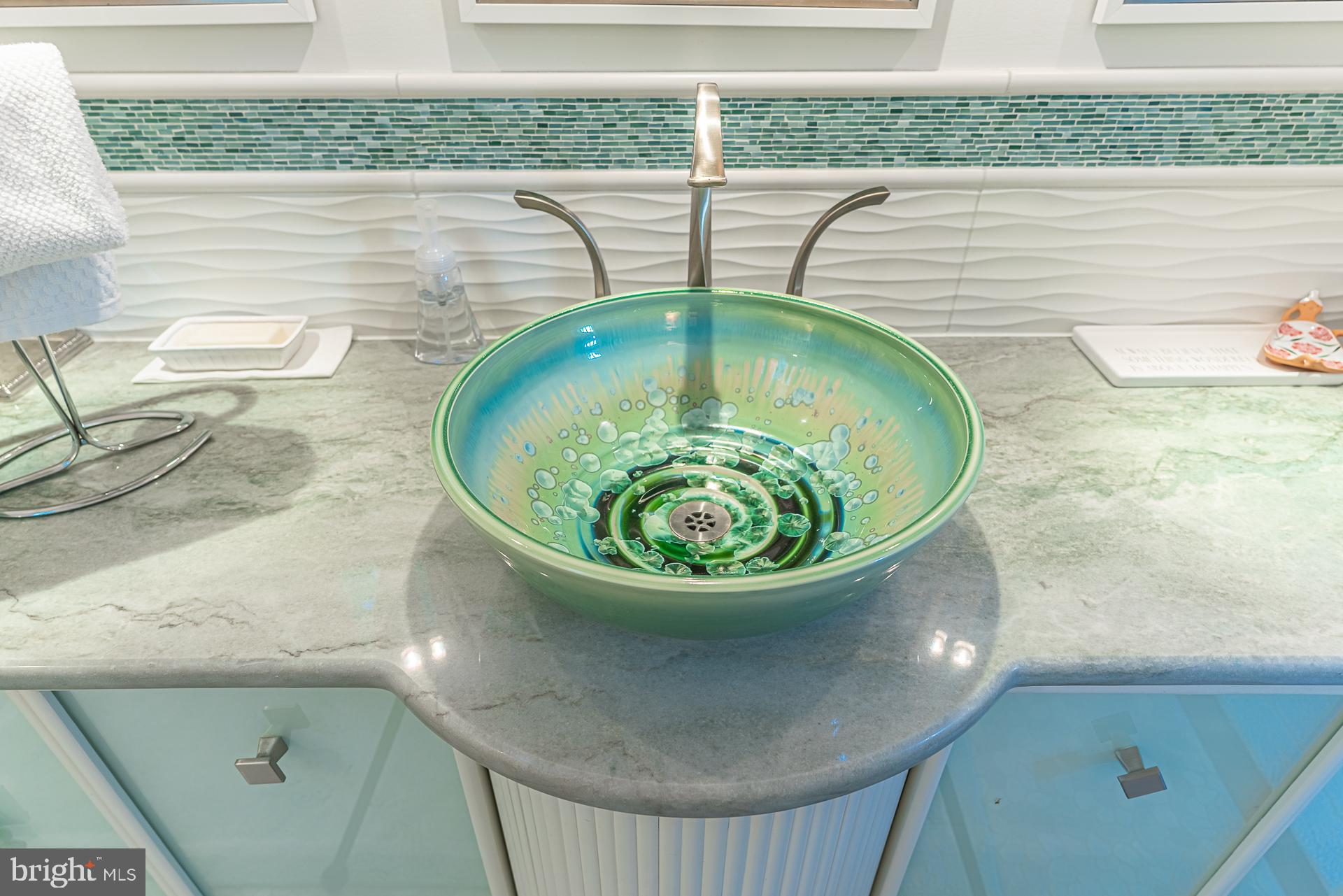 BROADMONT - Residential Lease