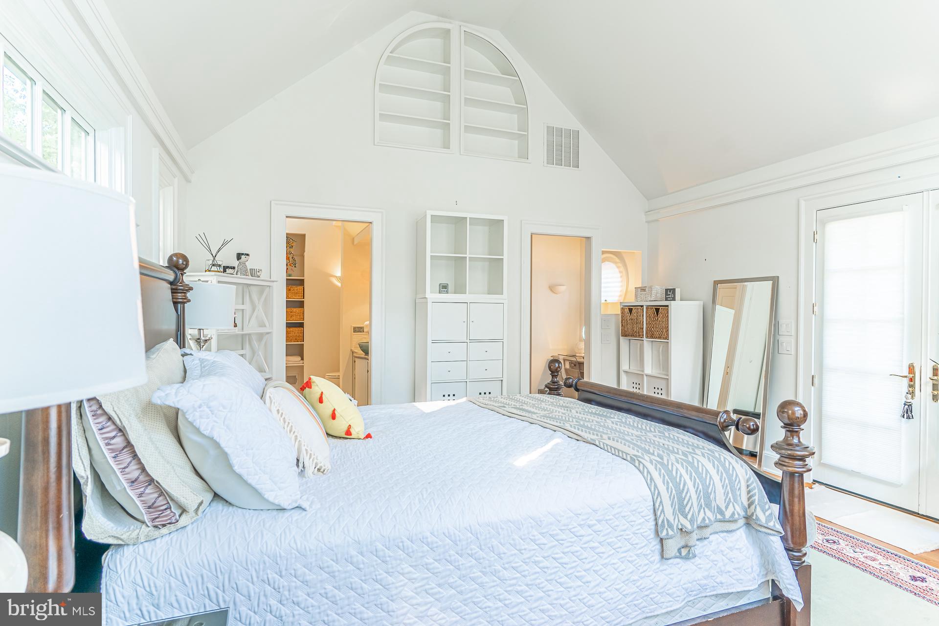 BROADMONT - Residential Lease