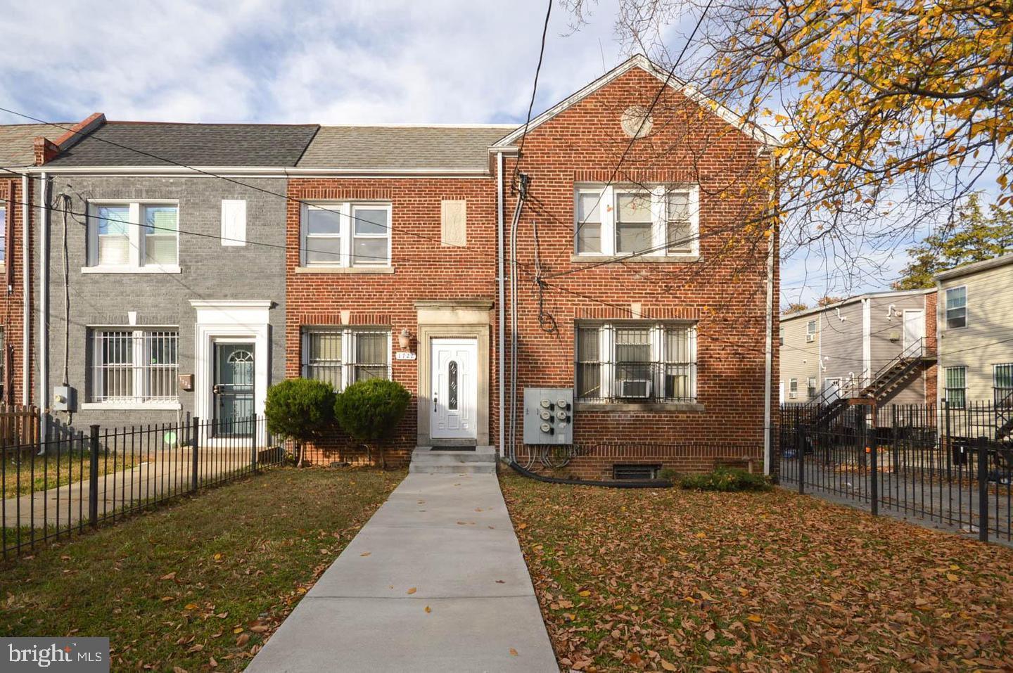 RANDLE HEIGHTS - Residential Income