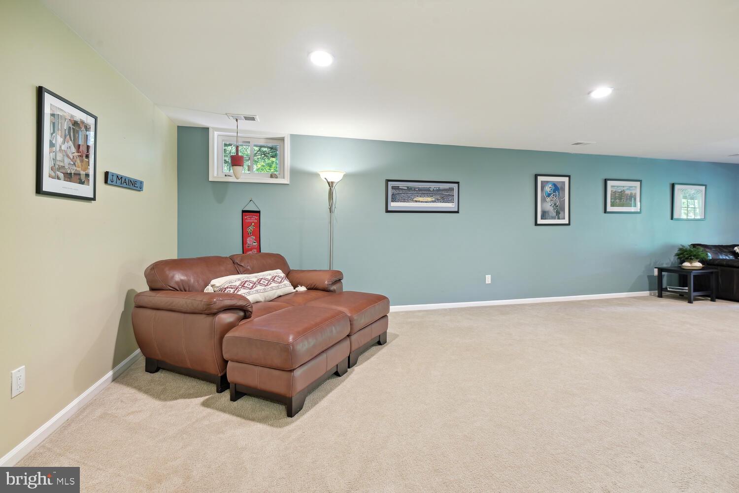 FOX HILLS - Residential